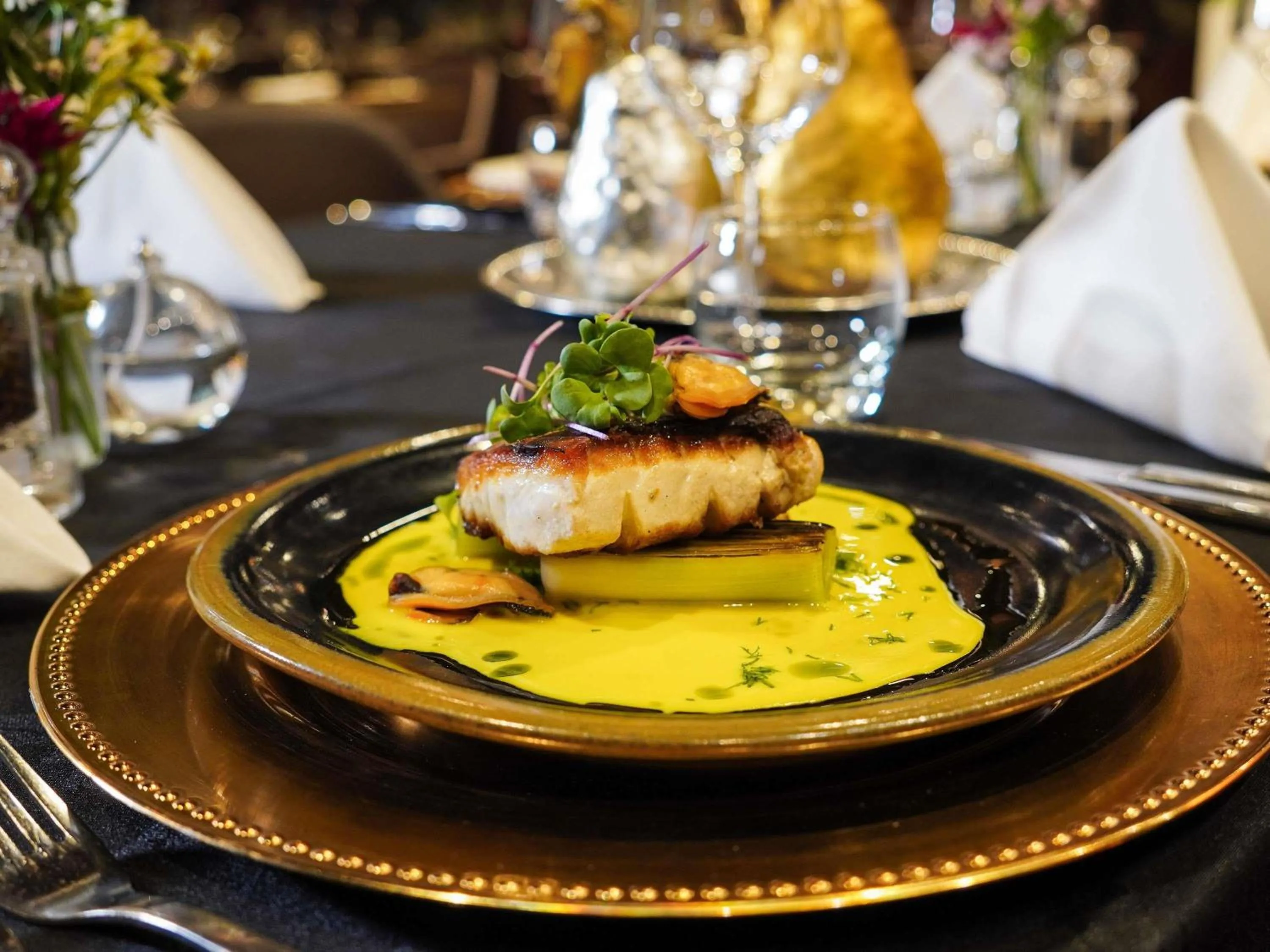 Restaurant/places to eat in Sofitel Wellington