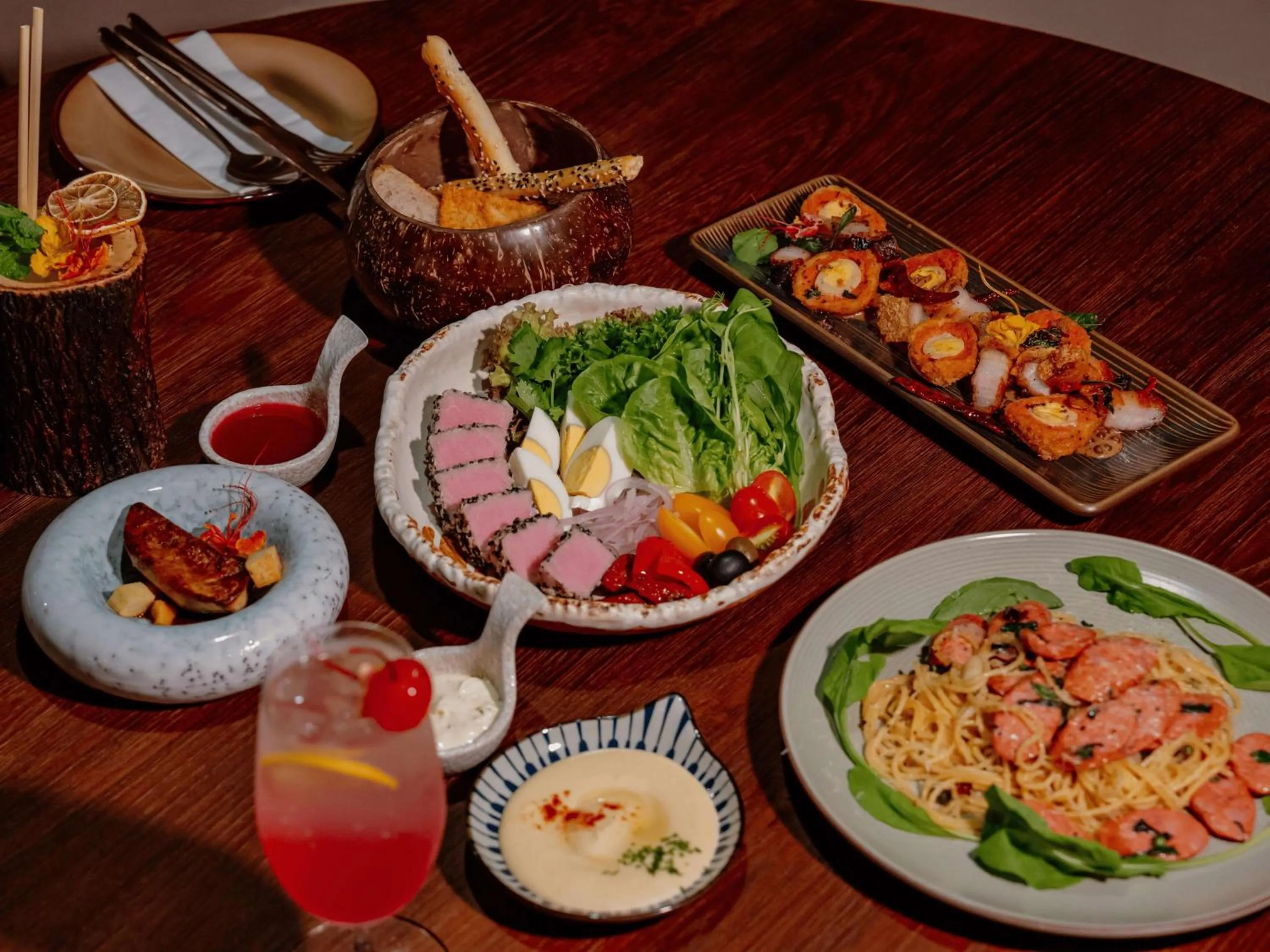 Food and drinks in dusitD2 Khao Yai