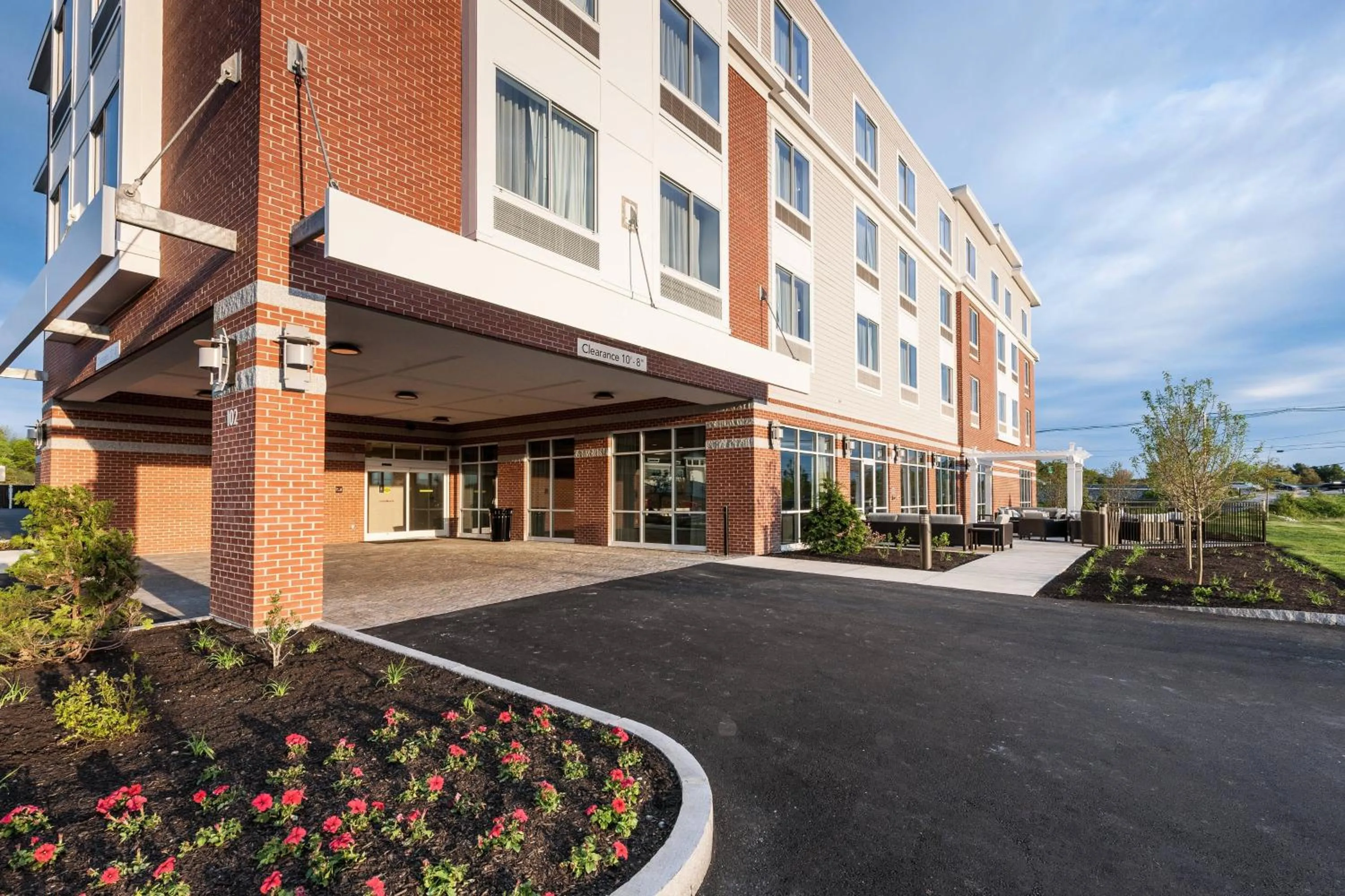 Property building in Courtyard by Marriott Boston Littleton