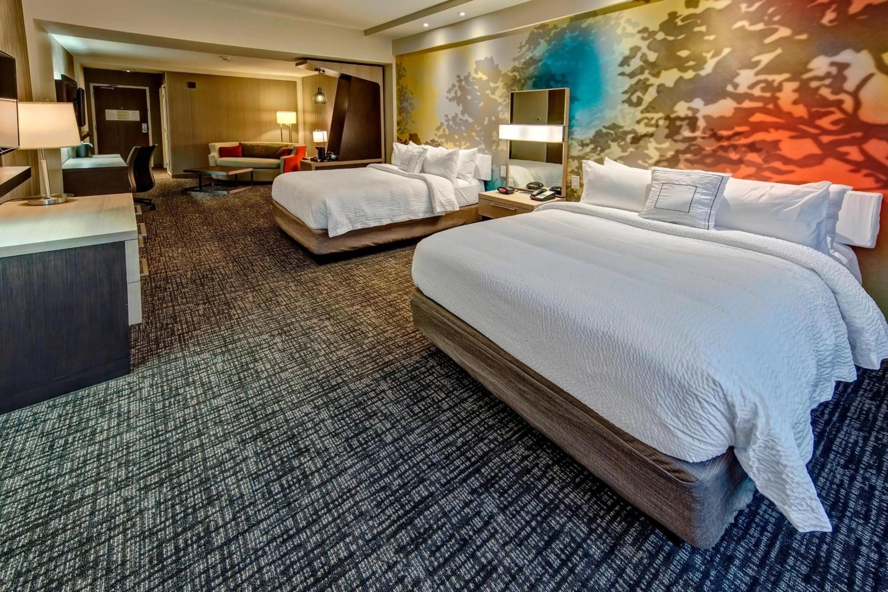 Photo of the whole room, Bed in Courtyard by Marriott Oxford