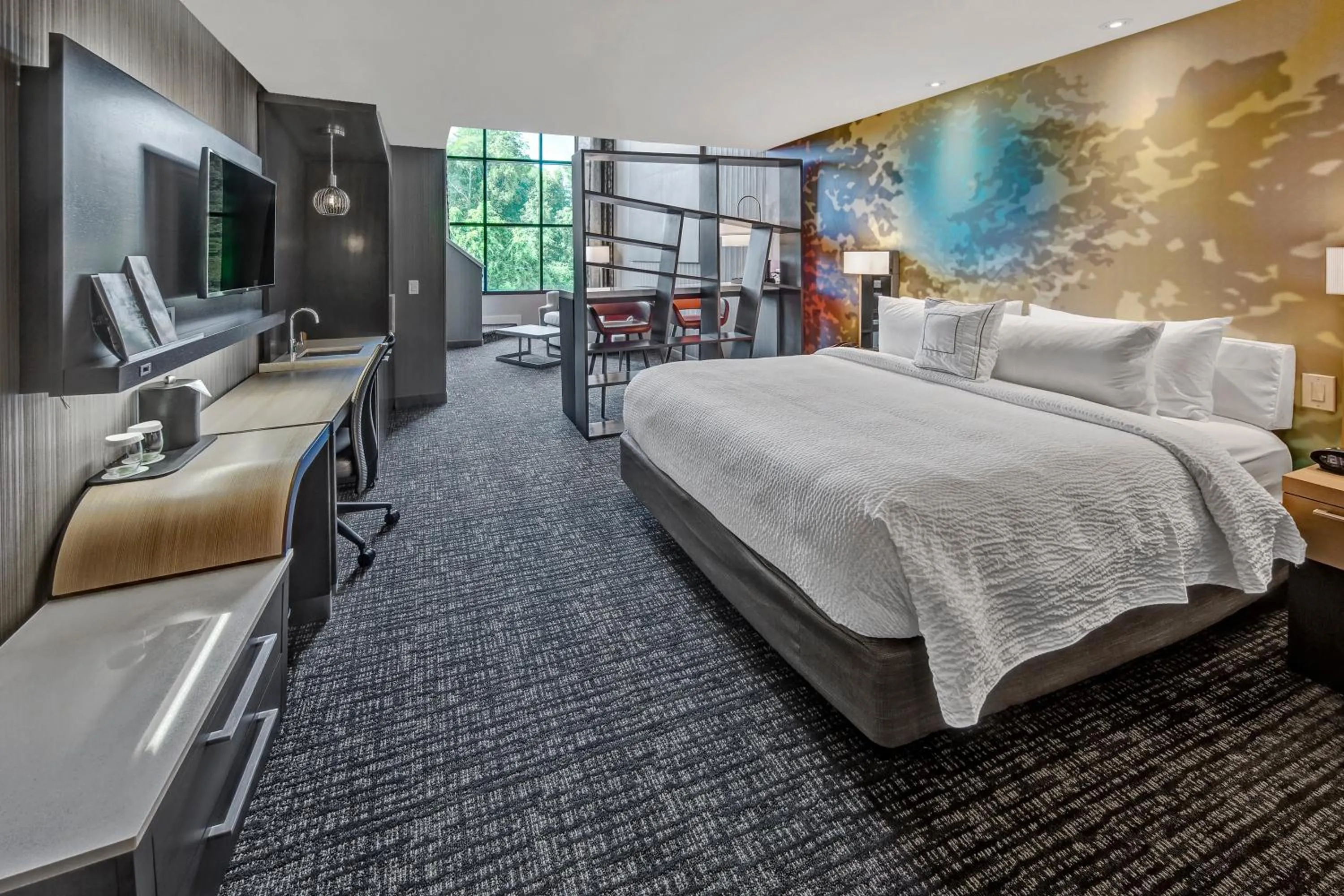 Photo of the whole room, Bed in Courtyard by Marriott Oxford