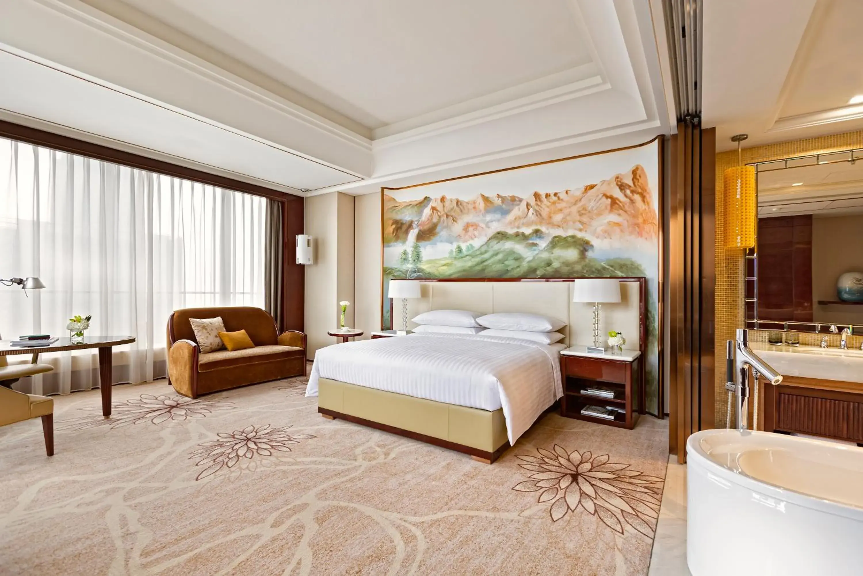 Premier Deluxe King Room in Yiwu Marriott Hotel Premier Deluxe King Room in Yiwu Marriott Hotel