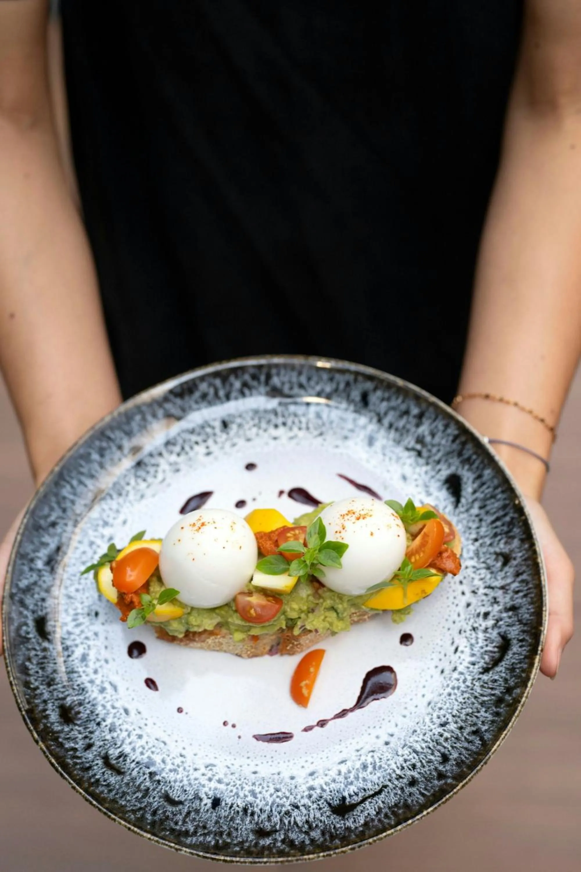 Restaurant/places to eat in Renaissance Paris Republique Hotel & Spa