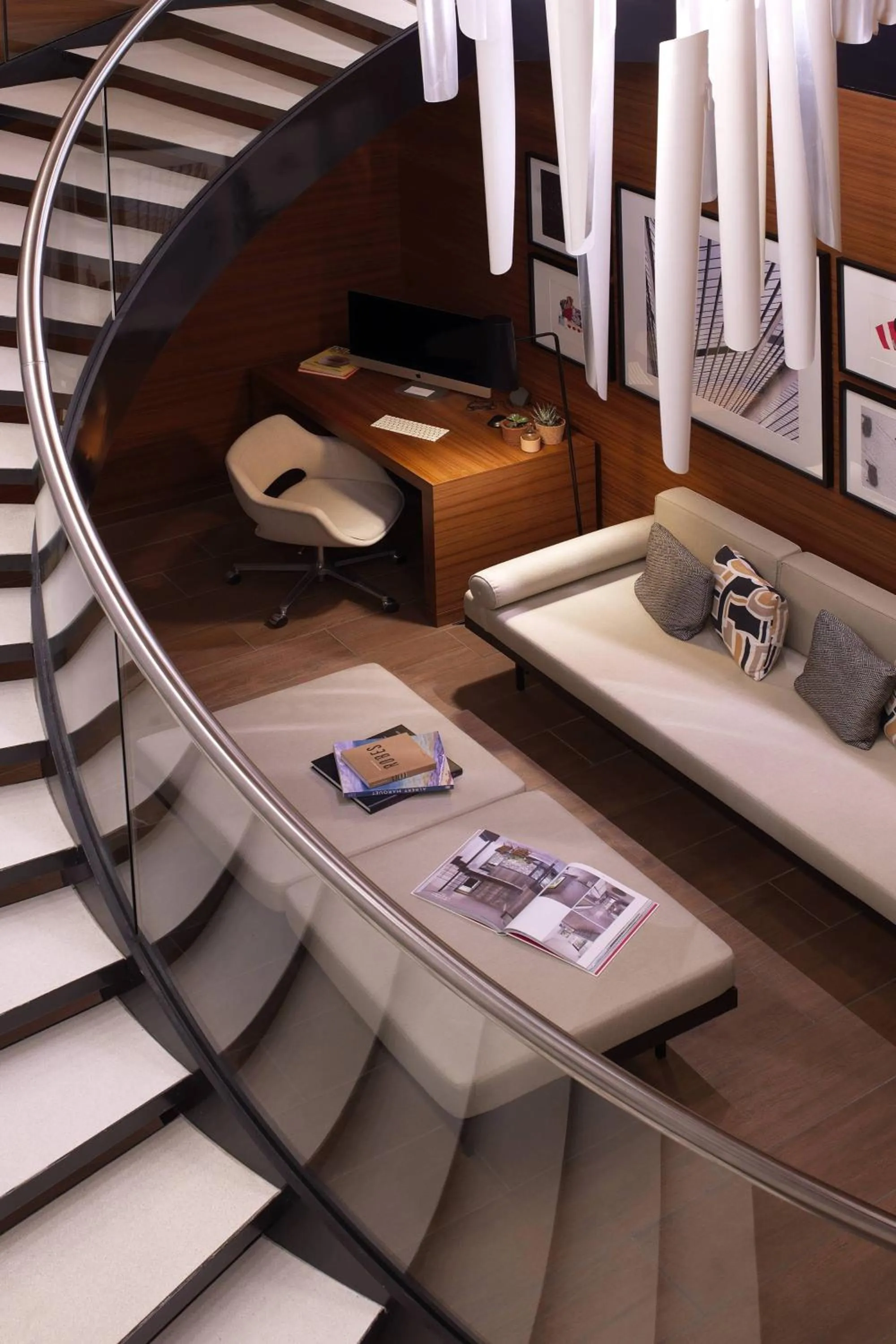 Business facilities in Renaissance Paris Republique Hotel & Spa