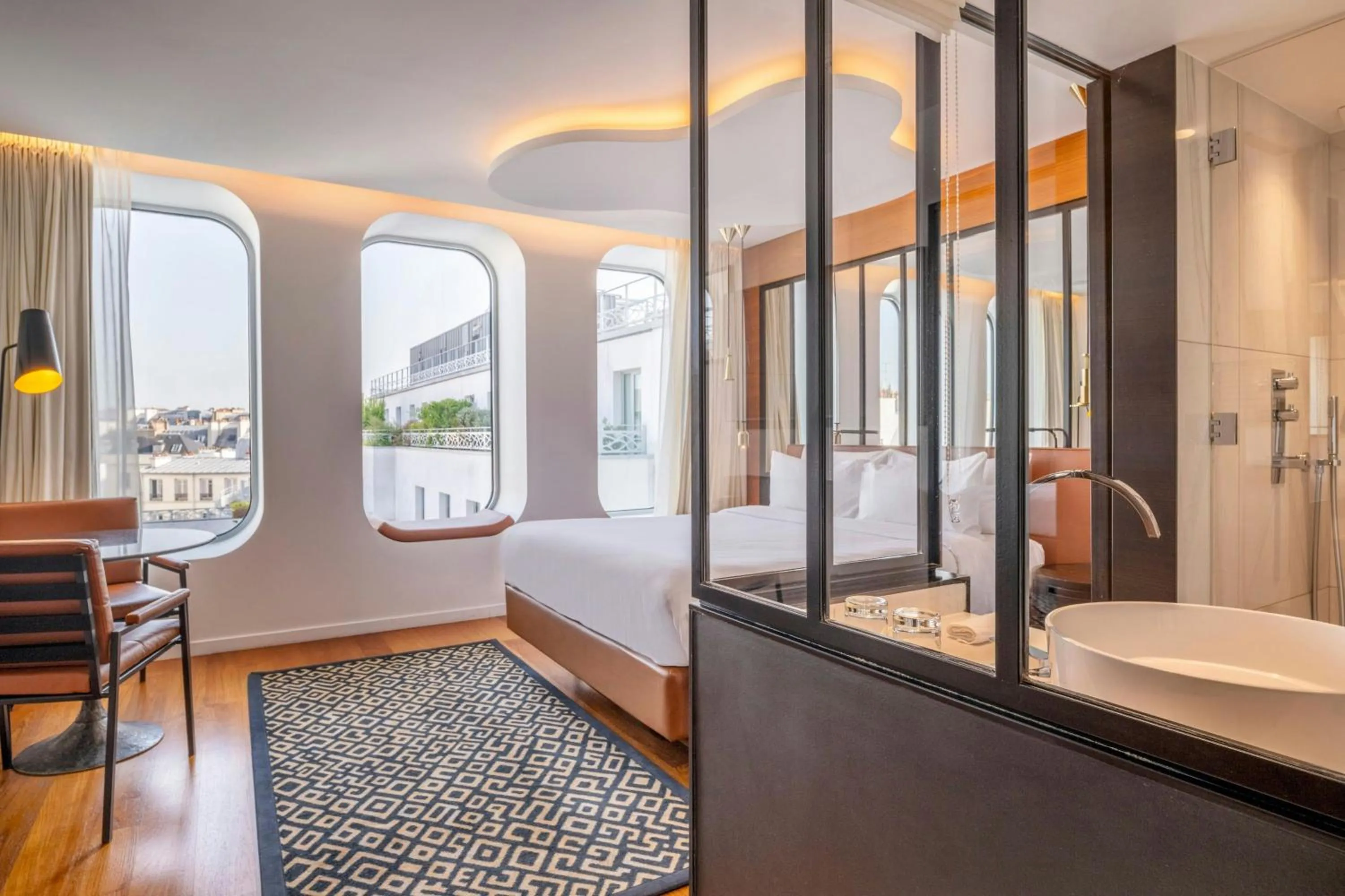 Bathroom in Renaissance Paris Republique Hotel & Spa