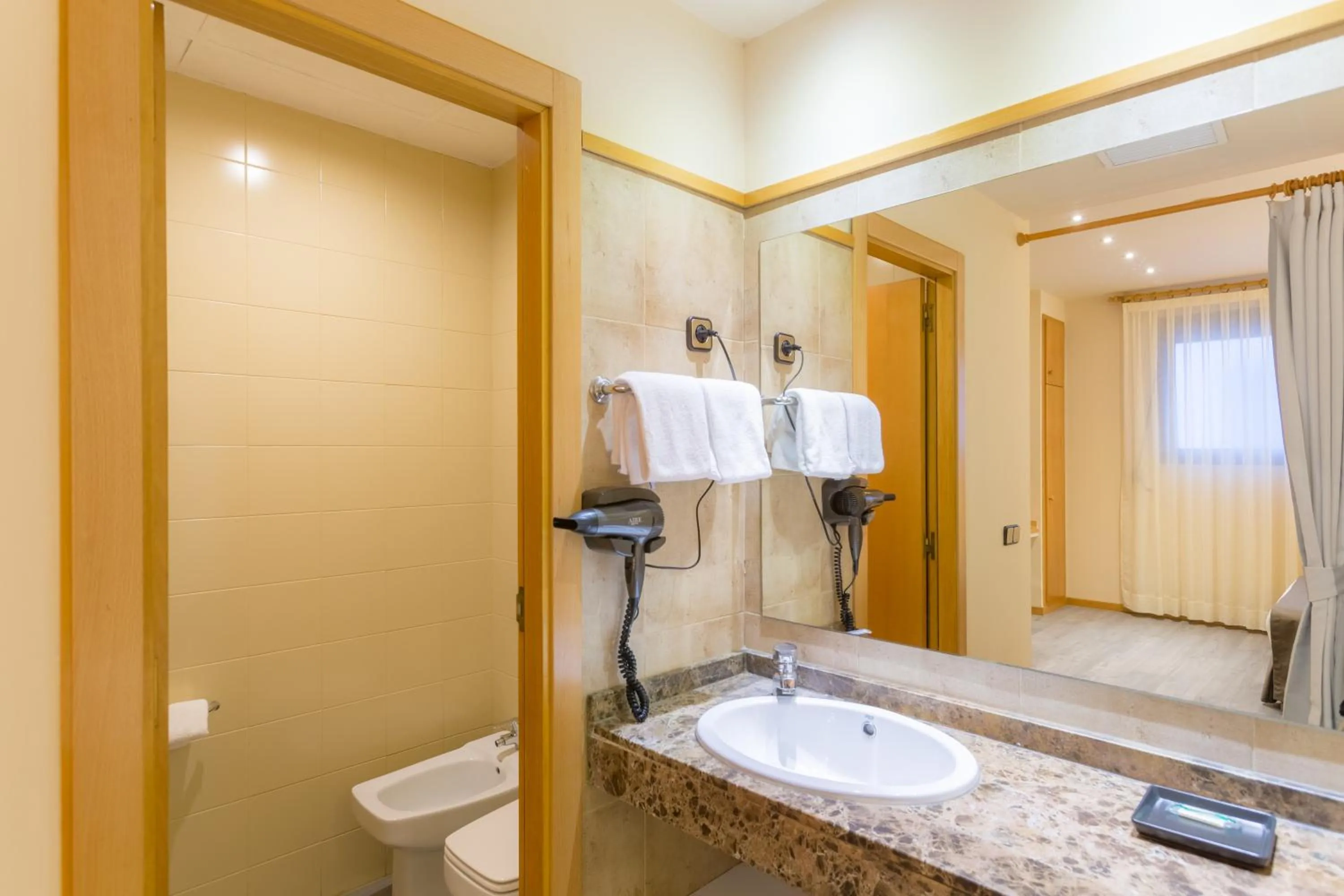 Bathroom in Apartamentos DV