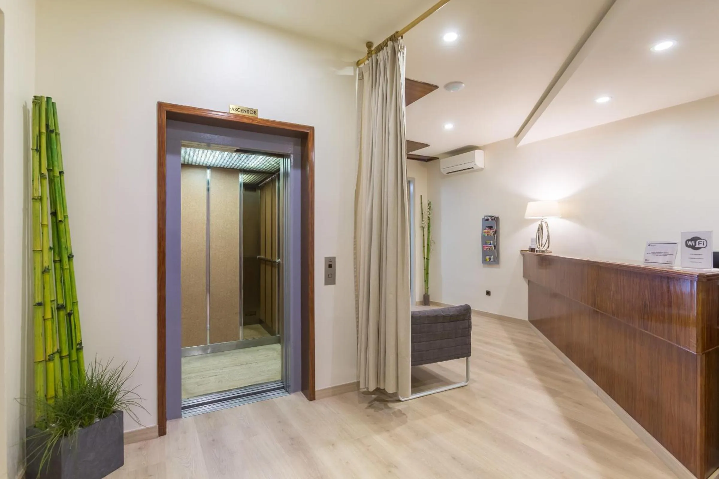 Property building in Apartamentos DV