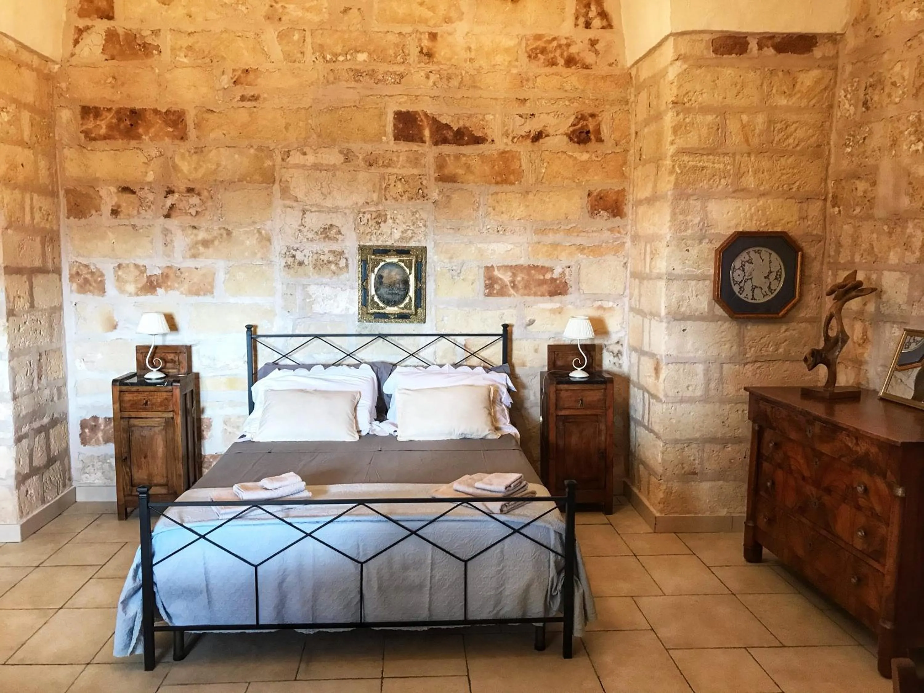 Bed in Masseria Scianne