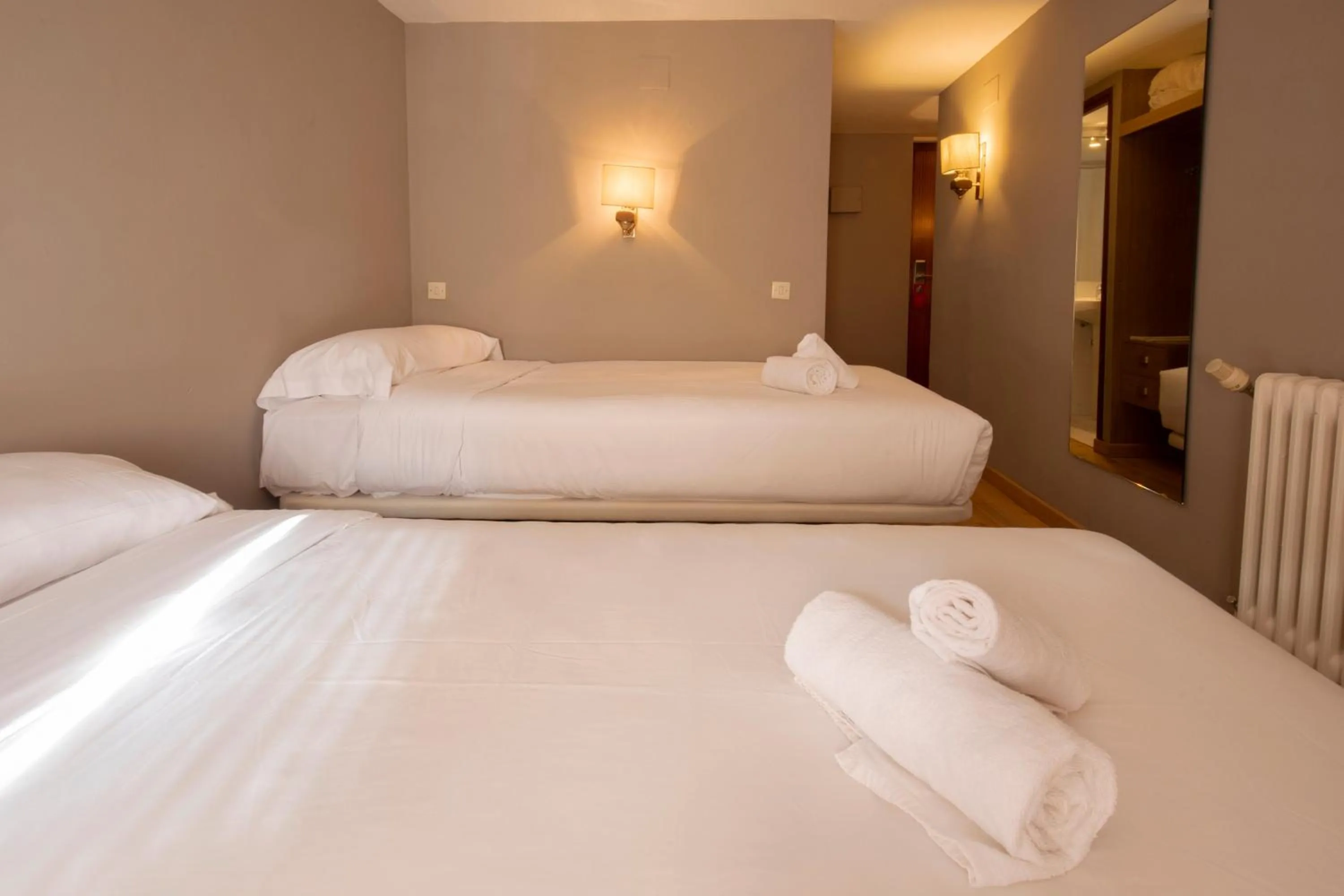 Bed in Pic Maià Mountain Hotel