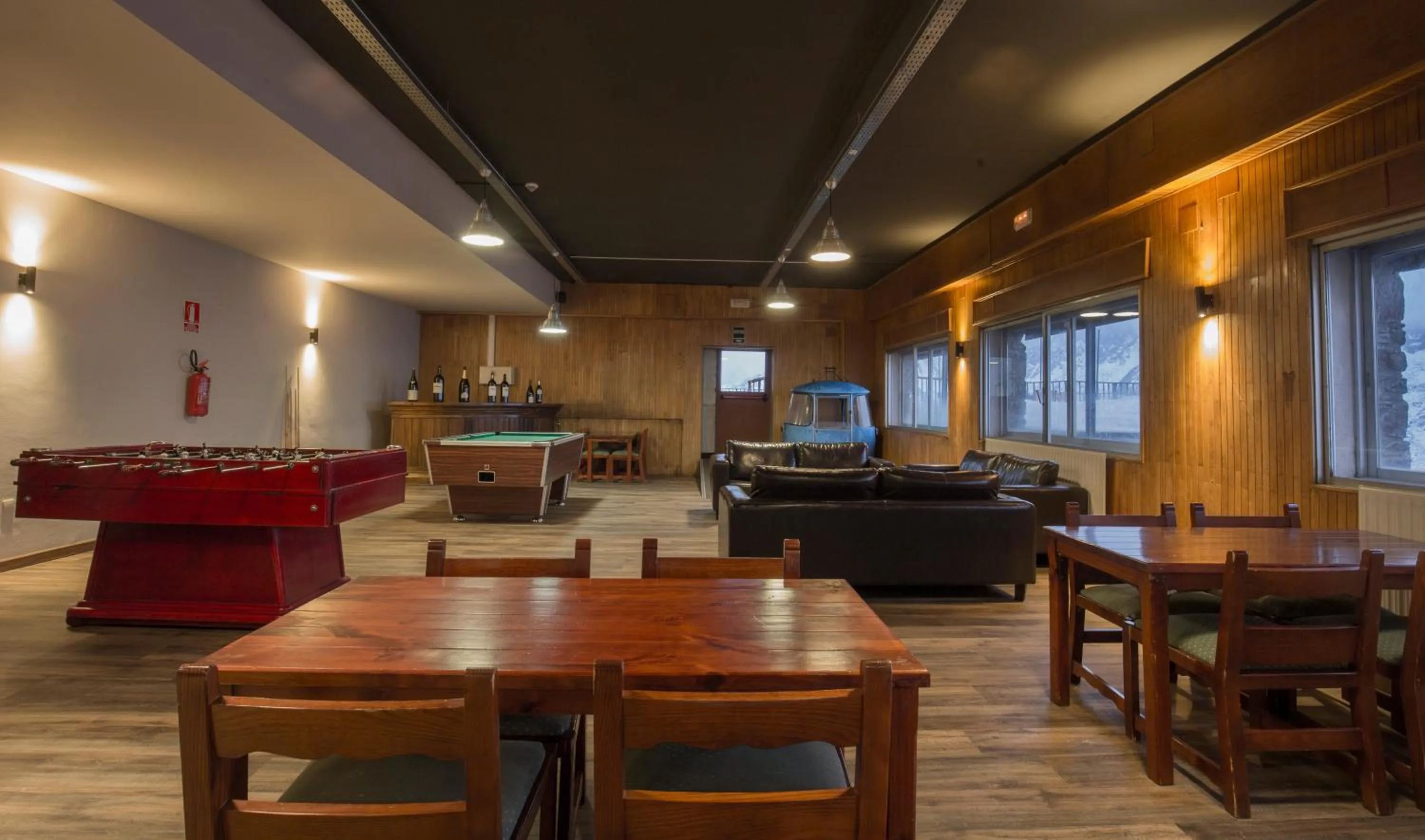 Lounge or bar in Pic Maià Mountain Hotel