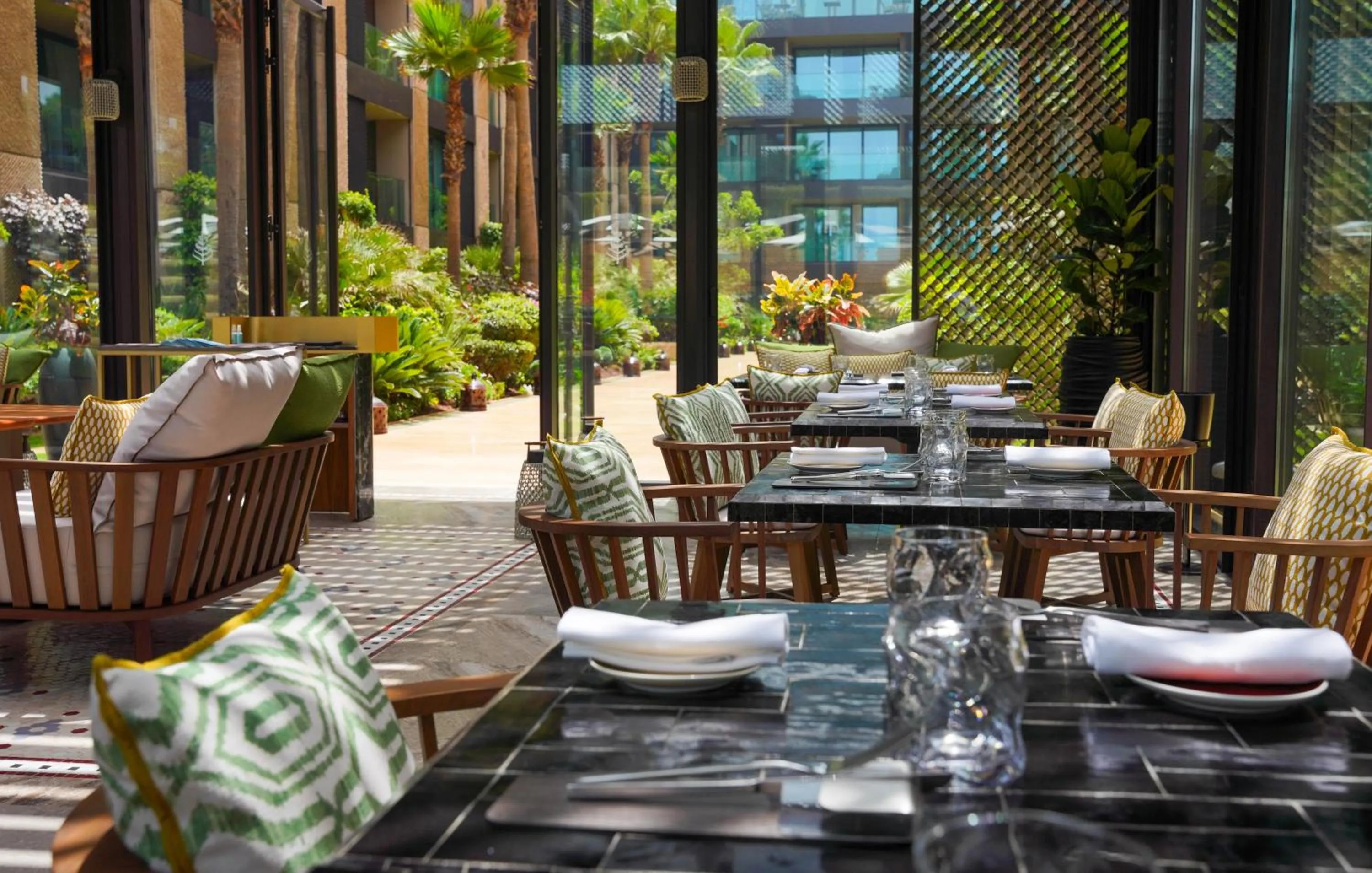 Restaurant/places to eat in Four Seasons Hotel Casablanca