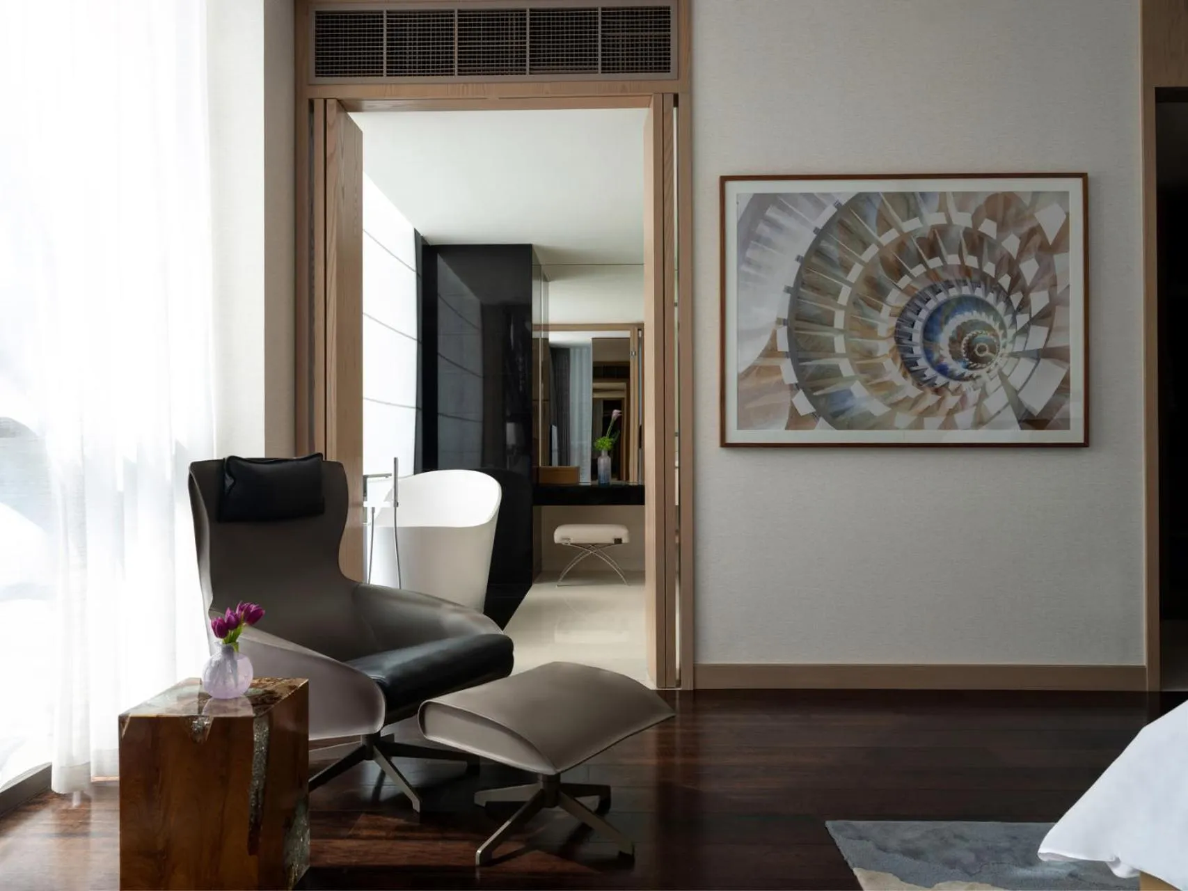 Bathroom in Four Seasons Hotel Dubai International Financial Centre