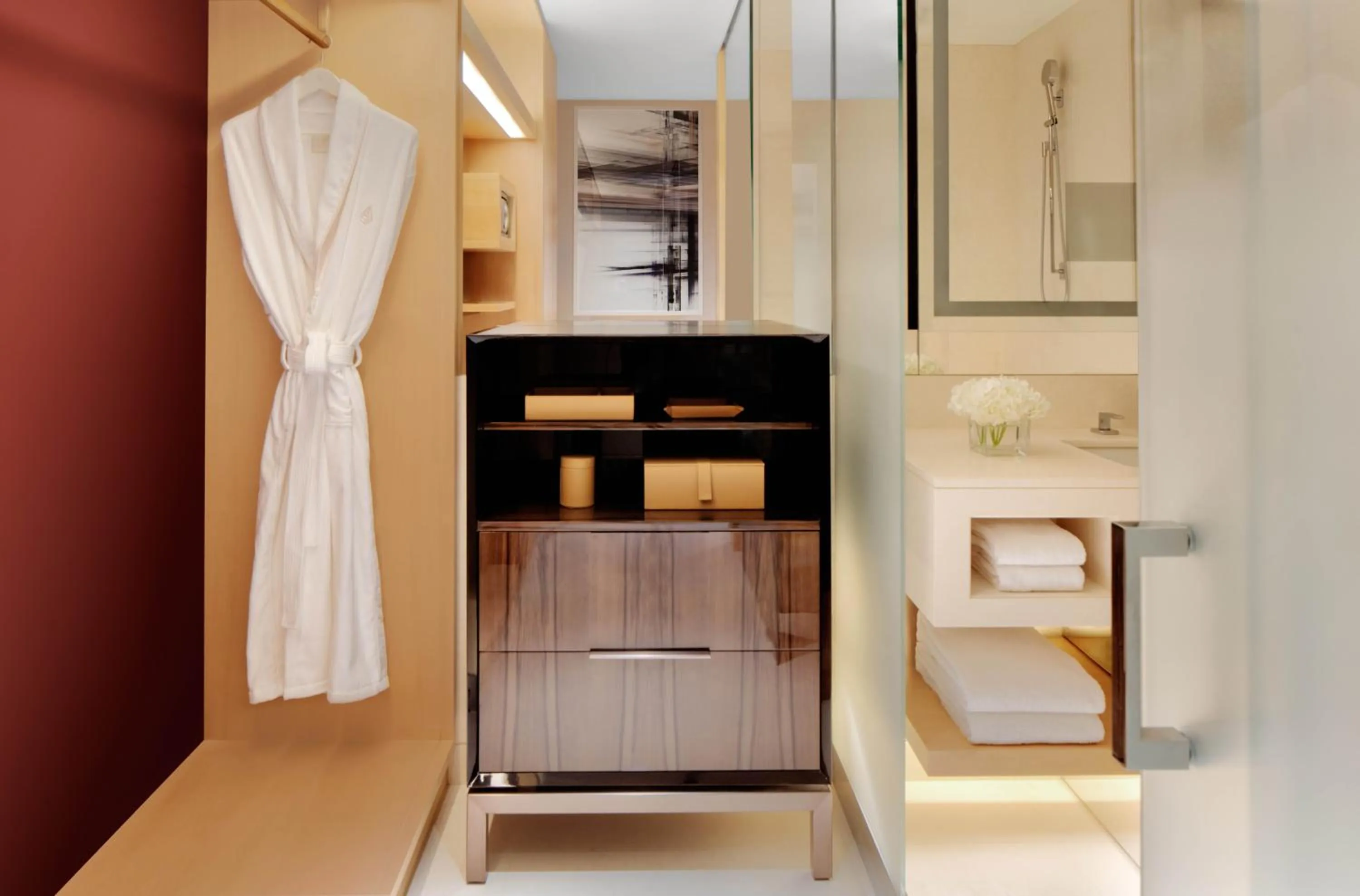 Bathroom in Four Seasons Hotel Dubai International Financial Centre