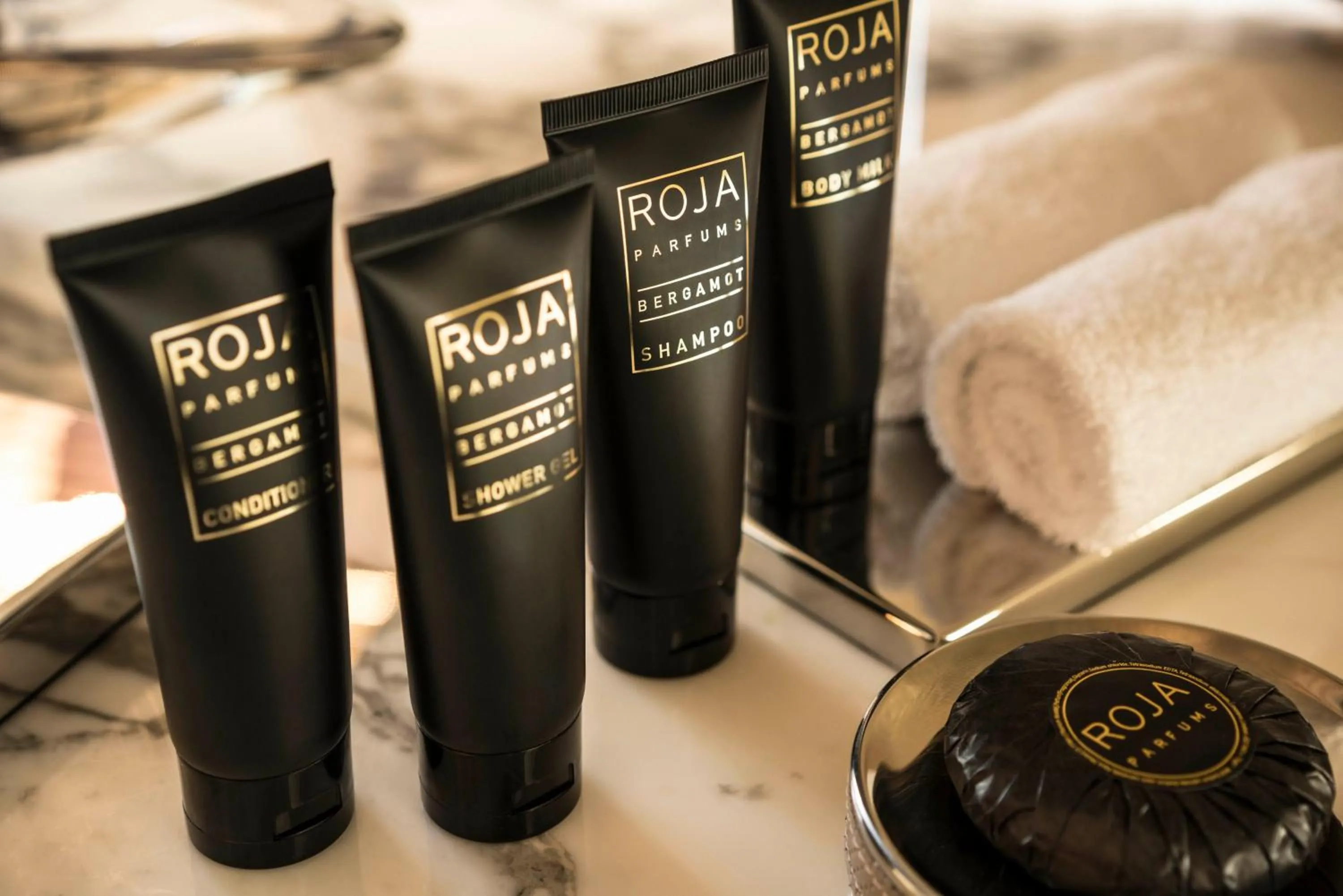 Bathroom in Four Seasons Hotel Dubai International Financial Centre