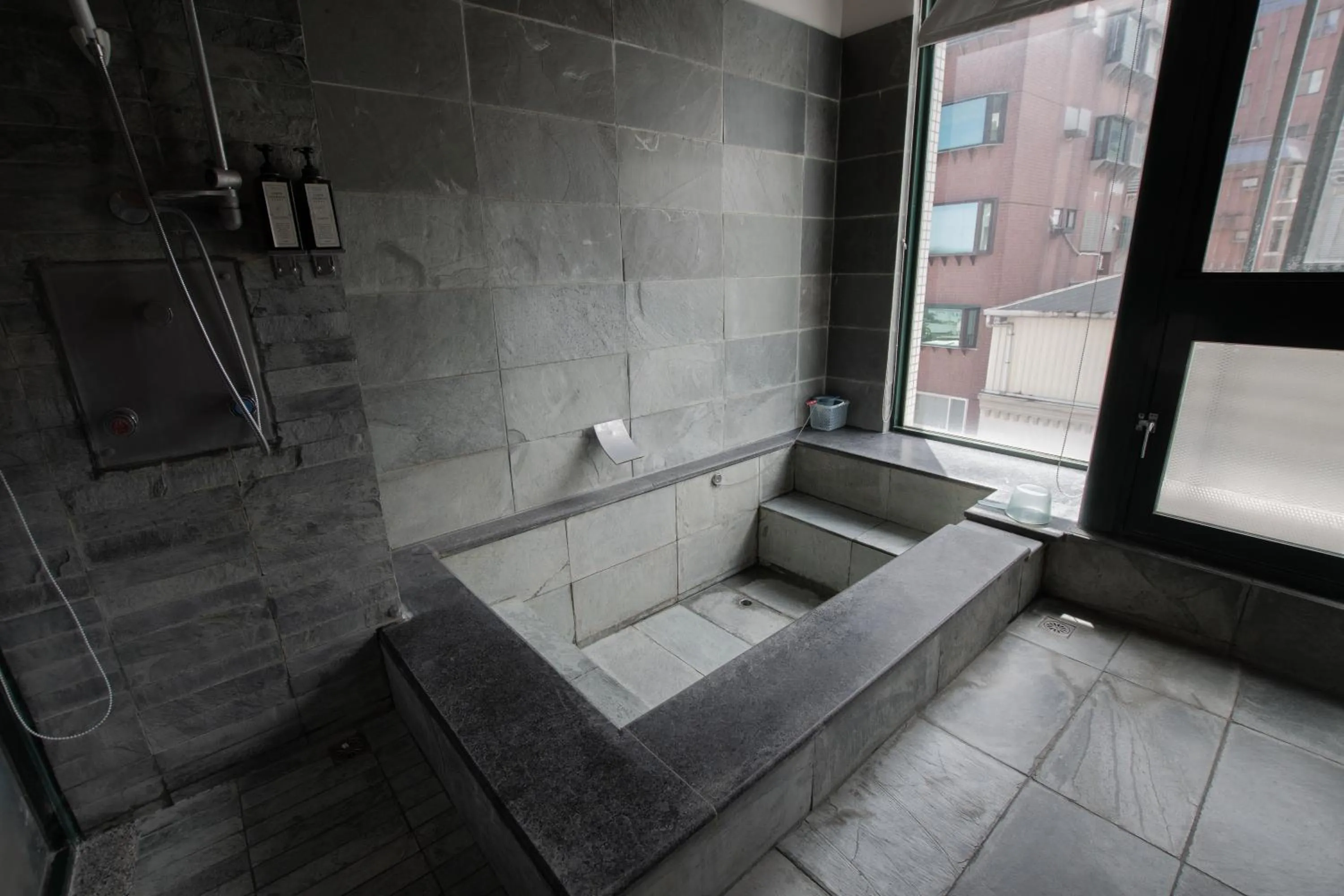 Duoai Mineral Spring