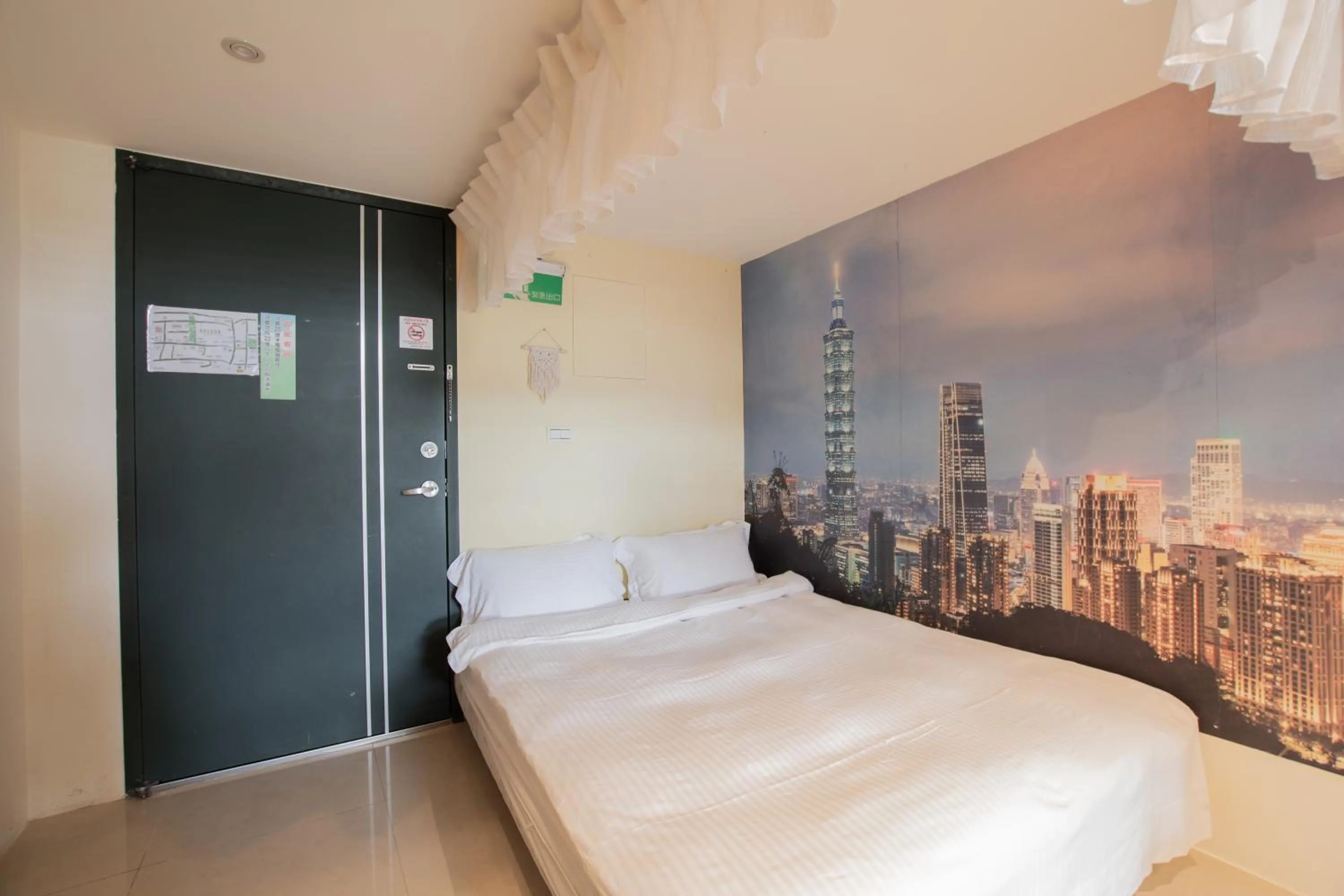 Bed in Duoai Mineral Spring