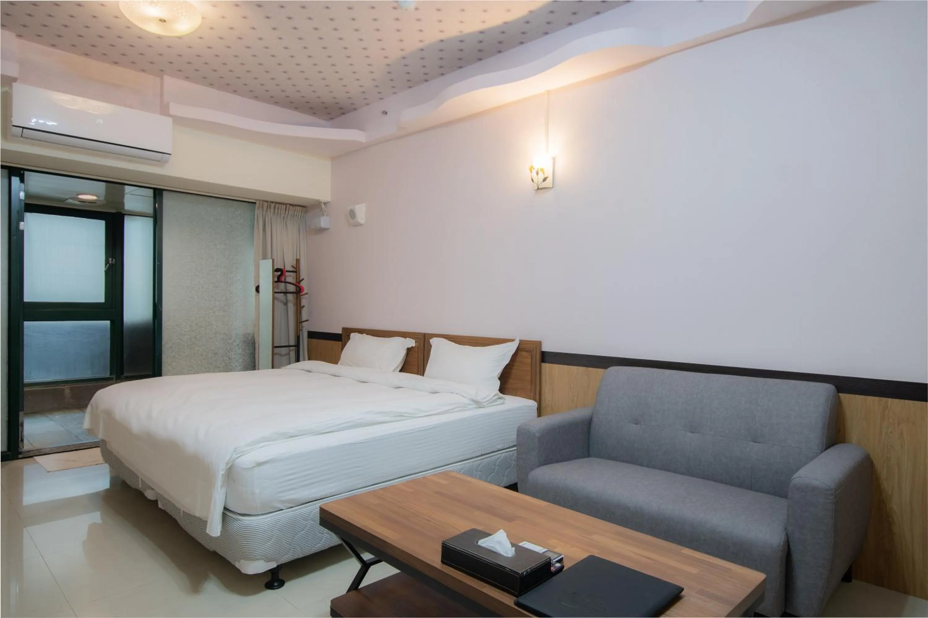 Bed in Duoai Mineral Spring