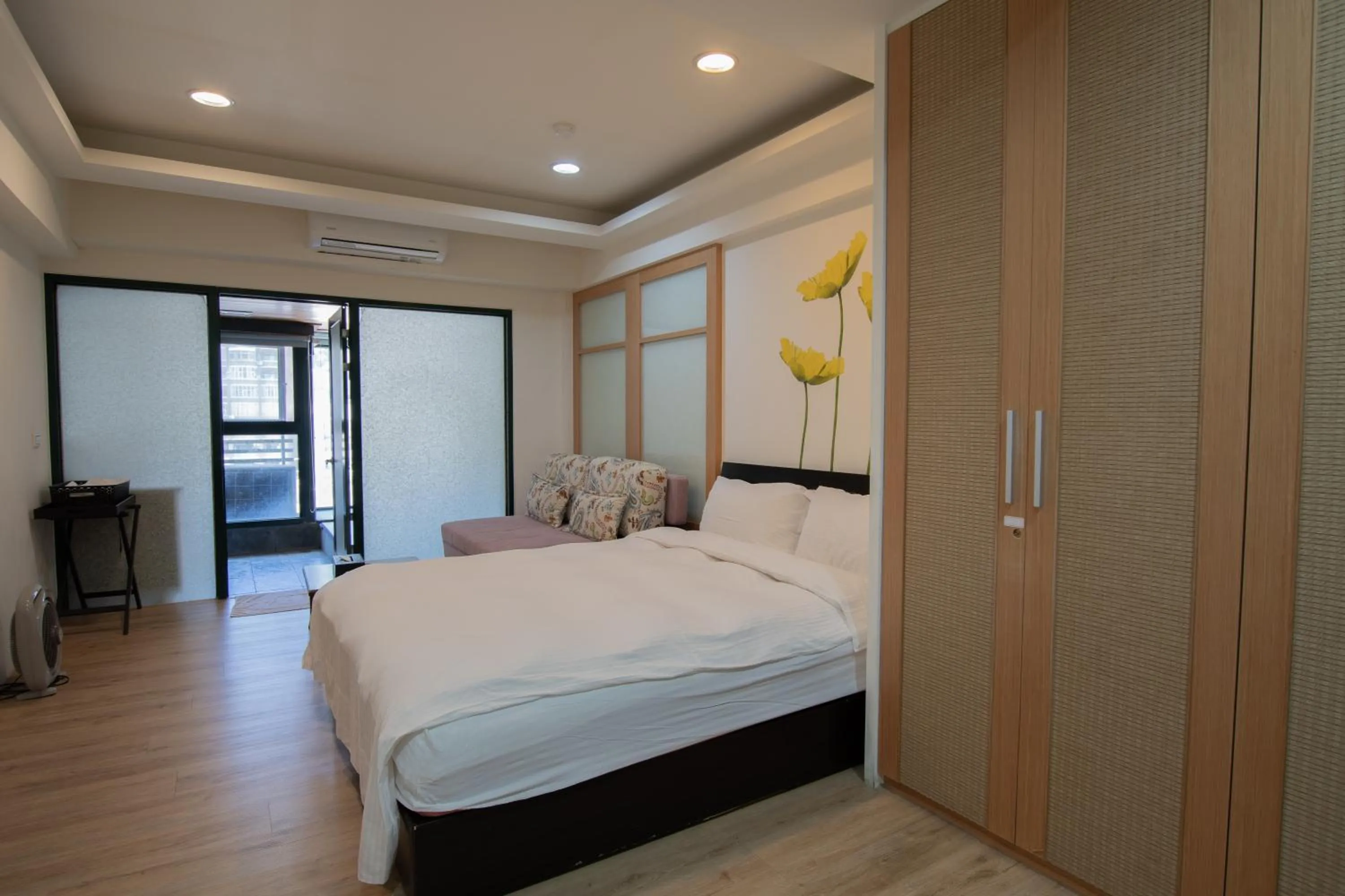 Bed in Duoai Mineral Spring