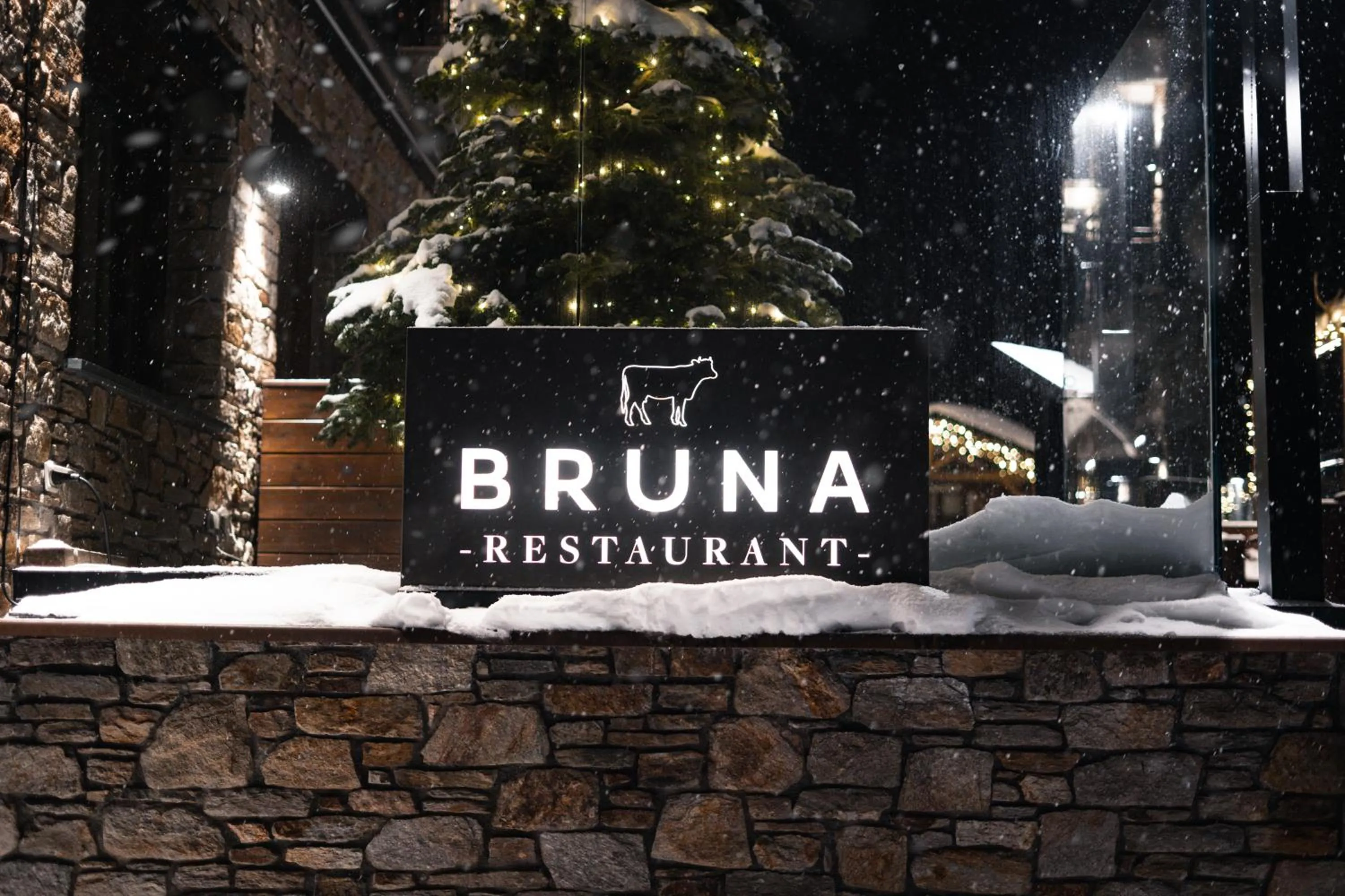 Restaurant/places to eat in Serras Andorra