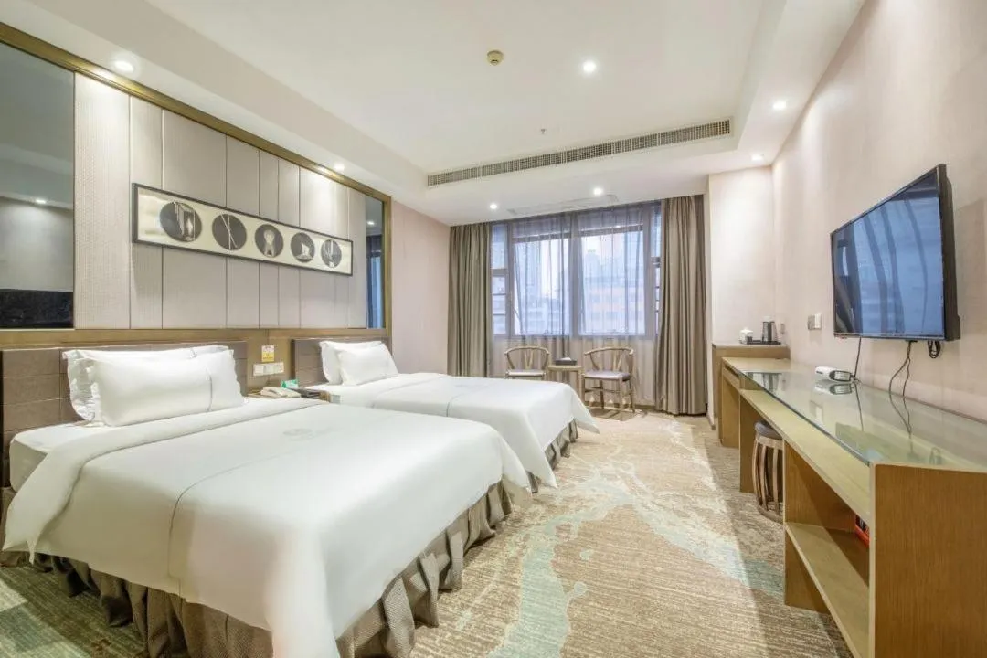 lnsail Hotel Shenzhen Luohu Port Railway Station