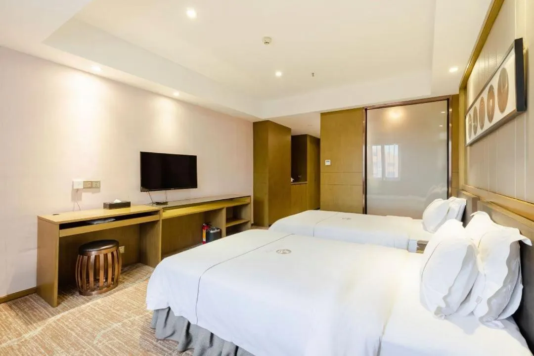 lnsail Hotel Shenzhen Luohu Port Railway Station