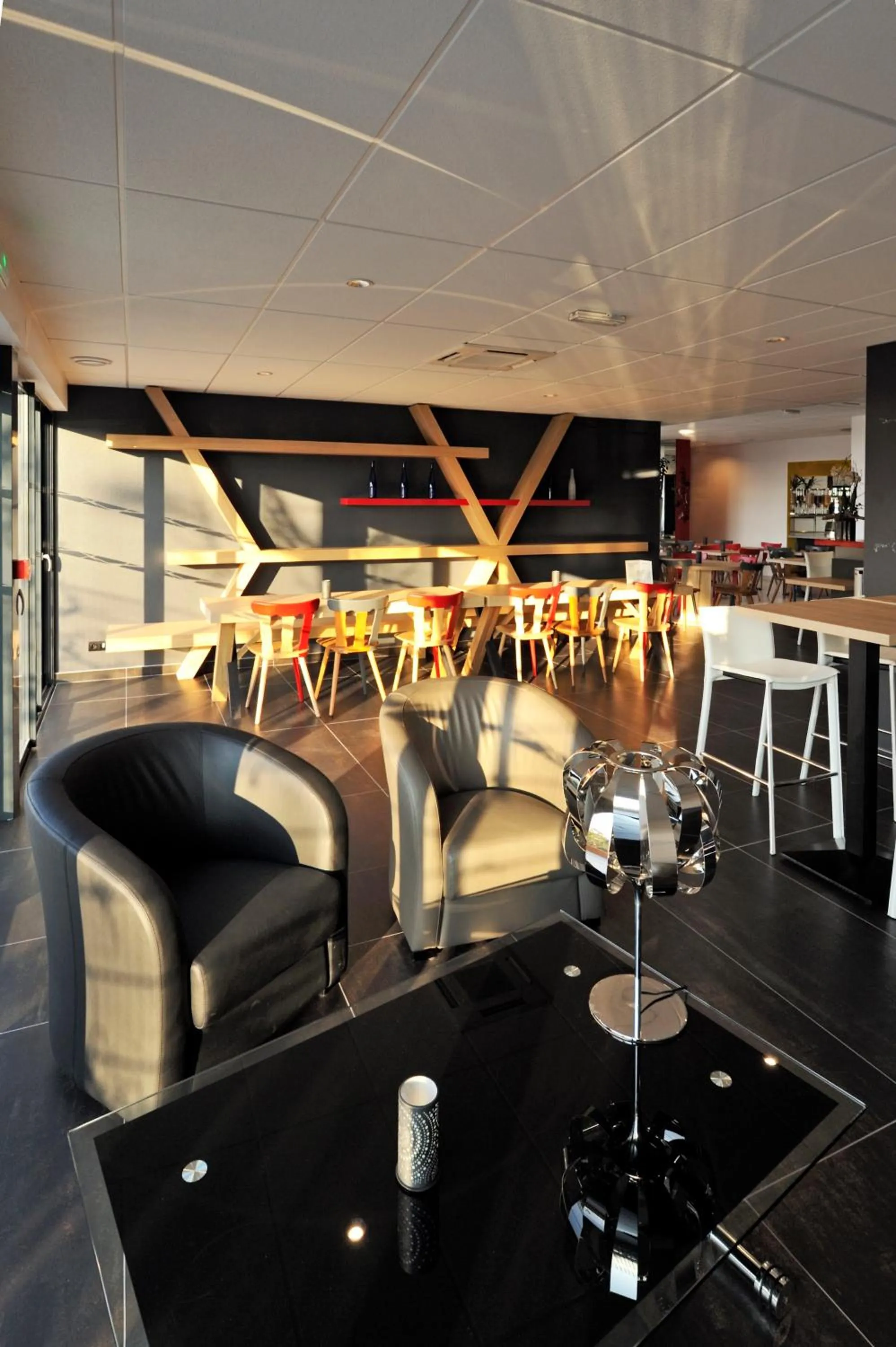 Communal lounge/ TV room in Colmar Hotel