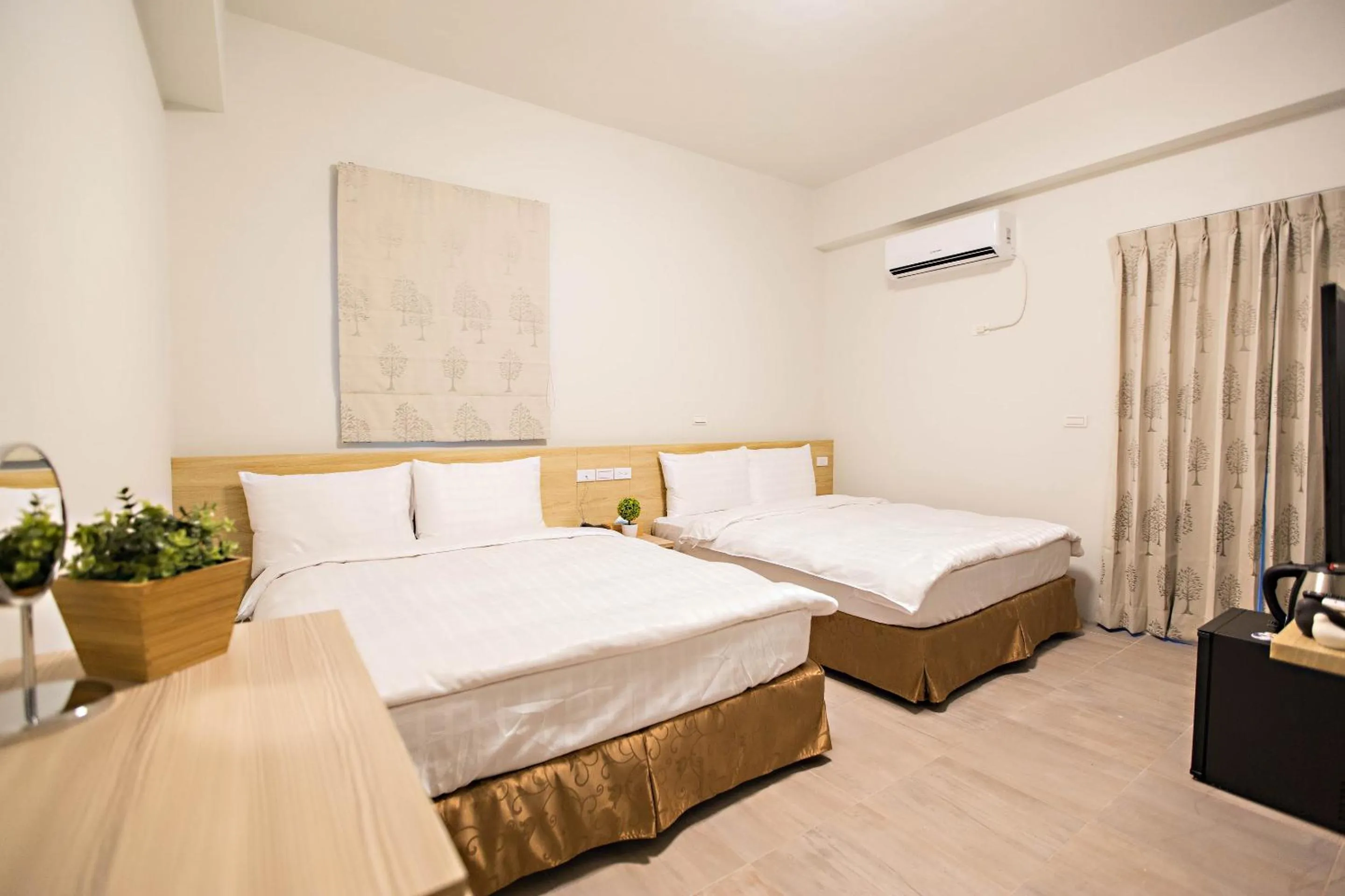 Bed in Success 66 B&B