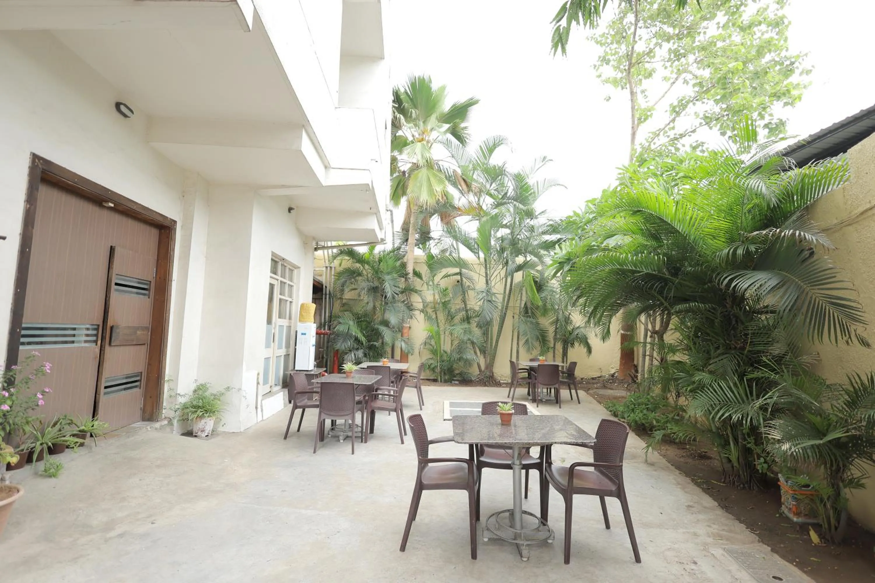 Patio in Hotel Hospice