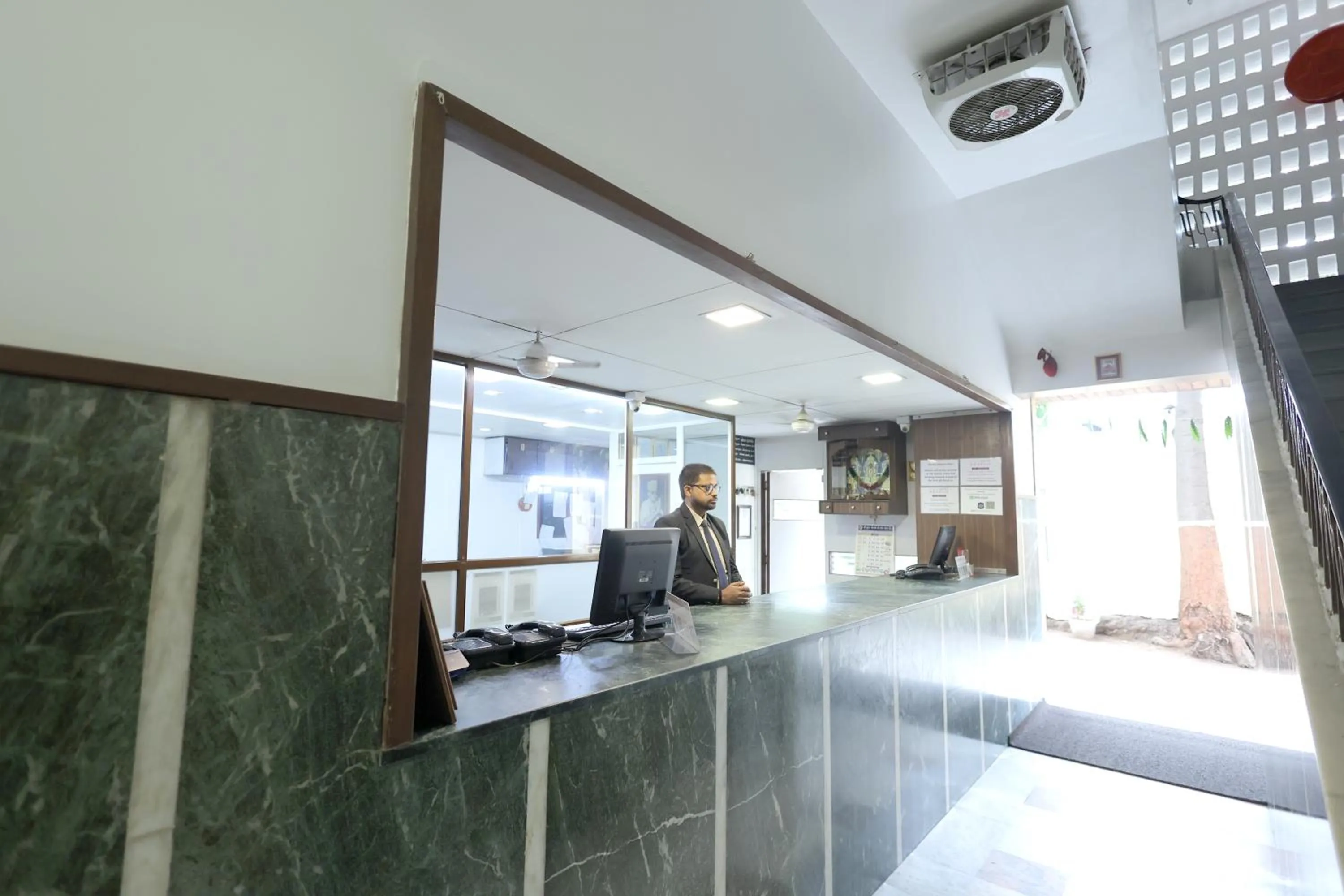 People in Hotel Hospice