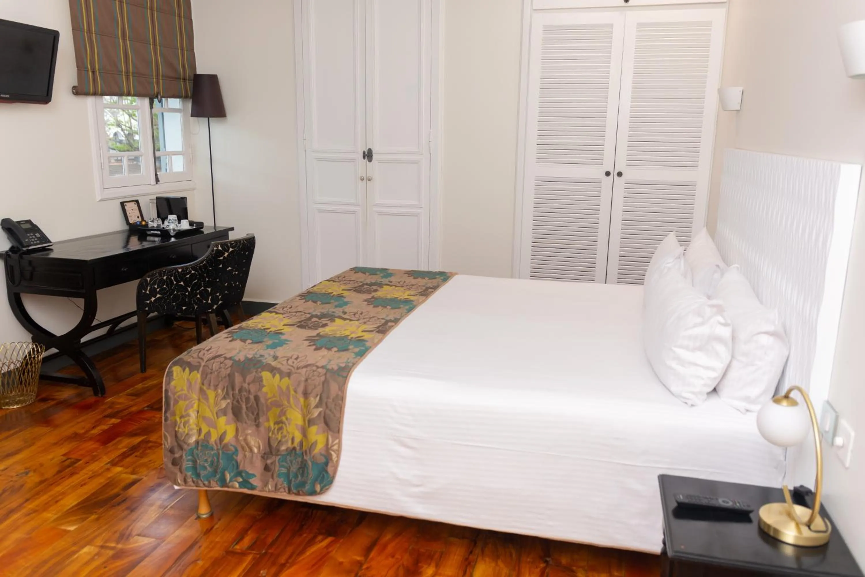 Bedroom in Villa Angélique - Hôtel classé Monument Historique