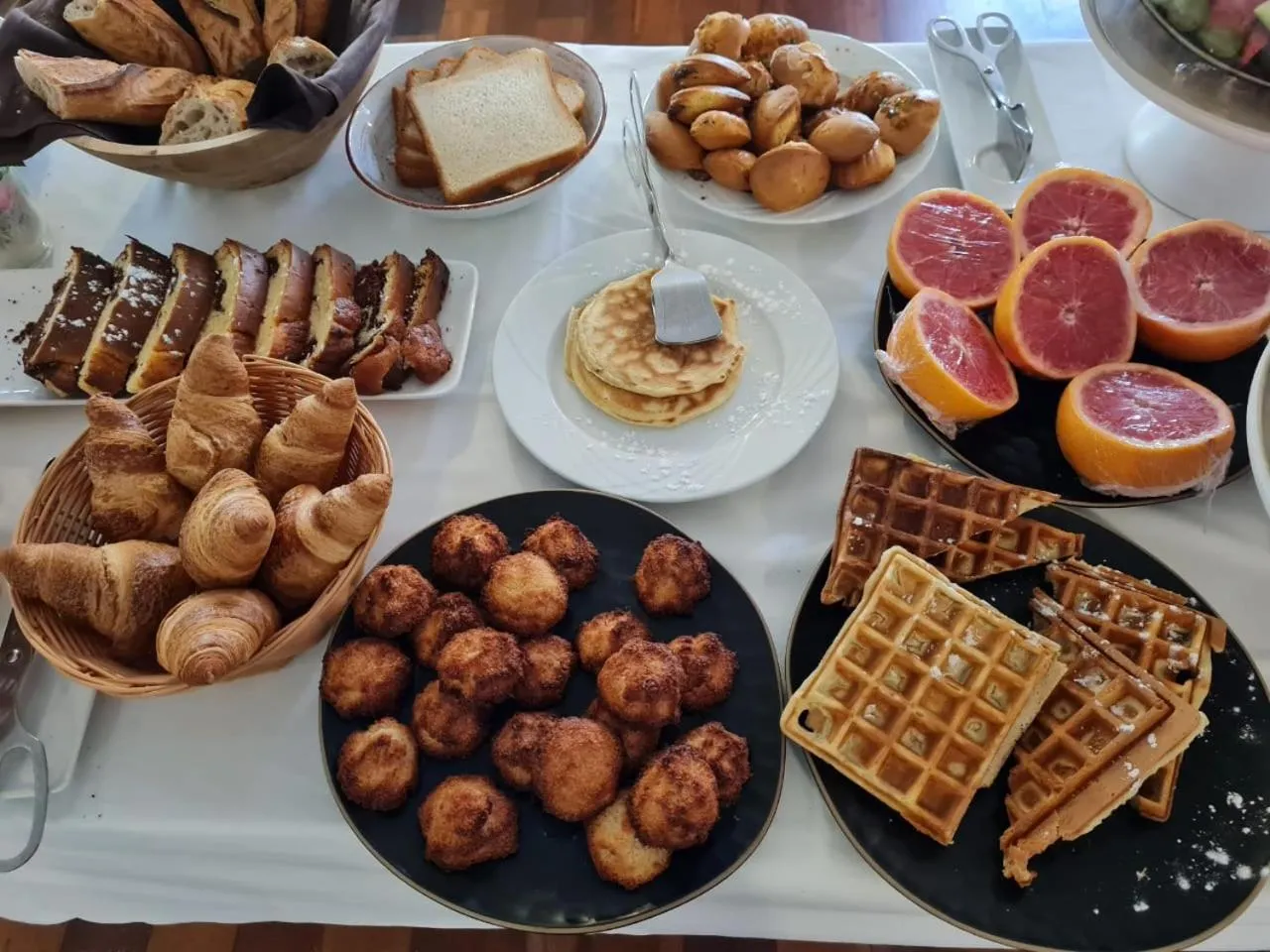 Buffet breakfast in Villa Angélique - Hôtel classé Monument Historique