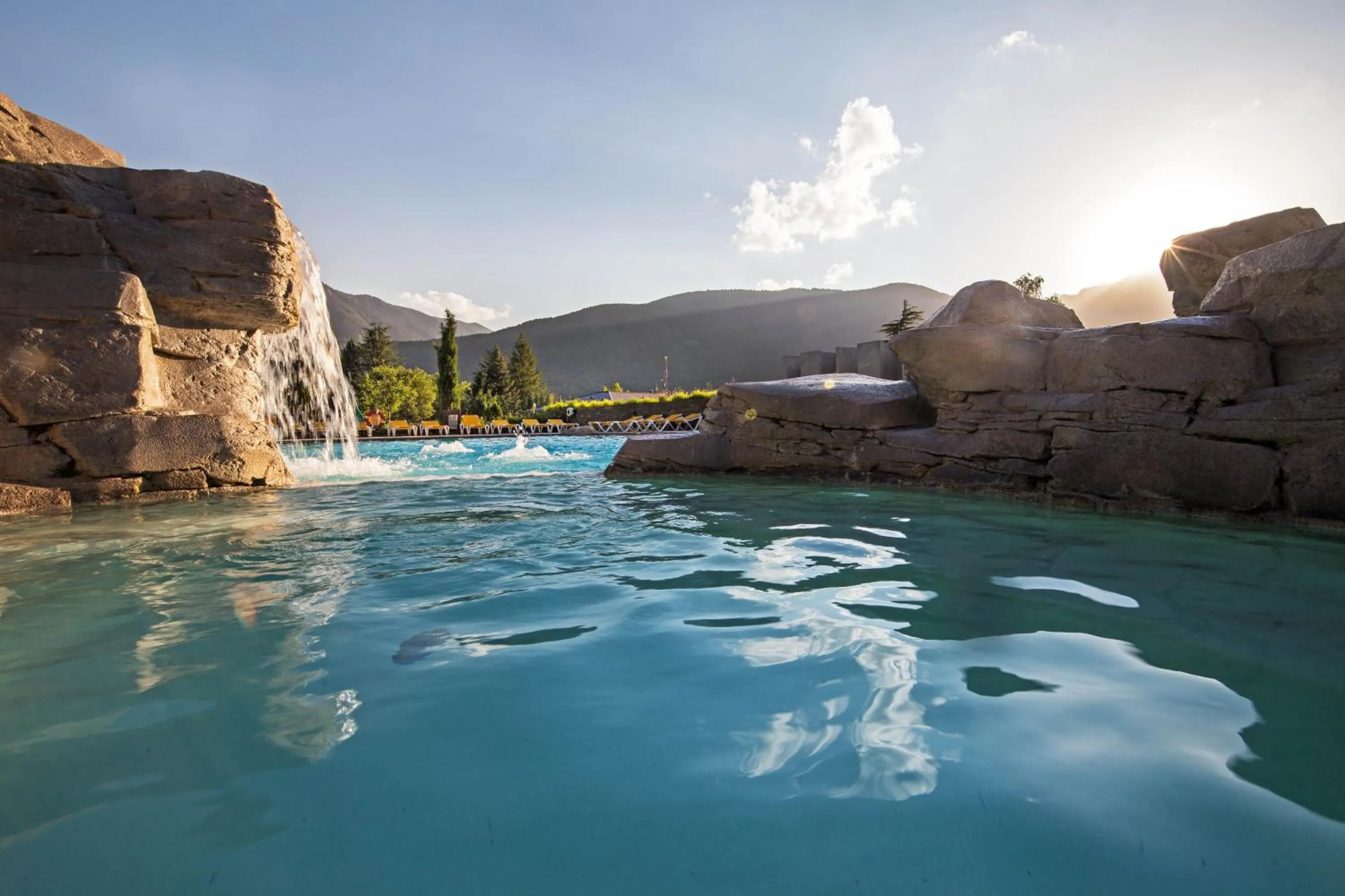 Swimming pool in Apartaments Giberga