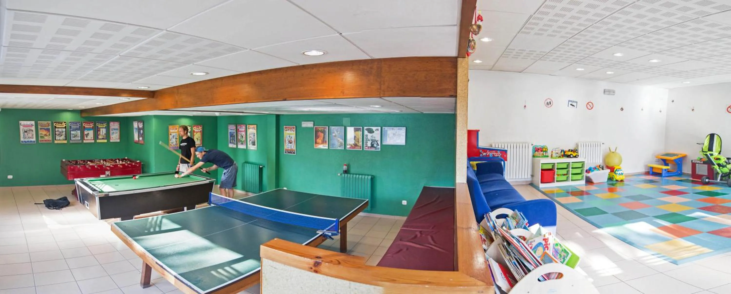 Billiard in Apartaments Giberga