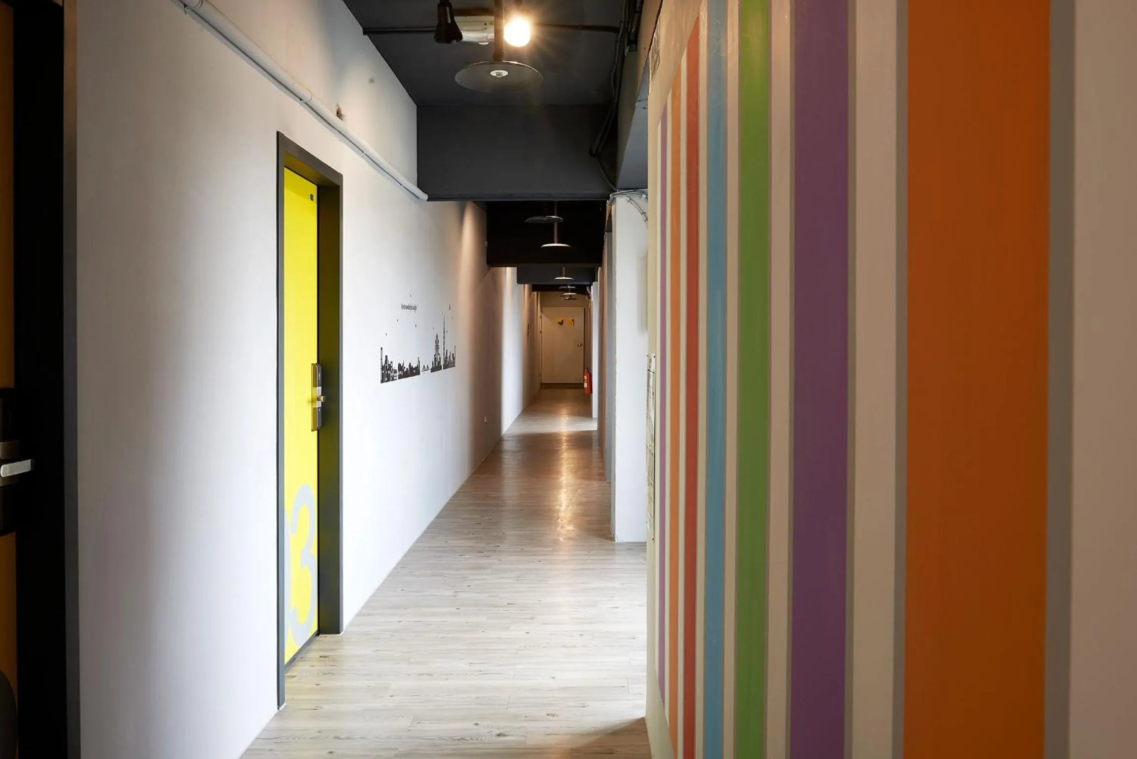 Decorative detail in Ease Single Inn