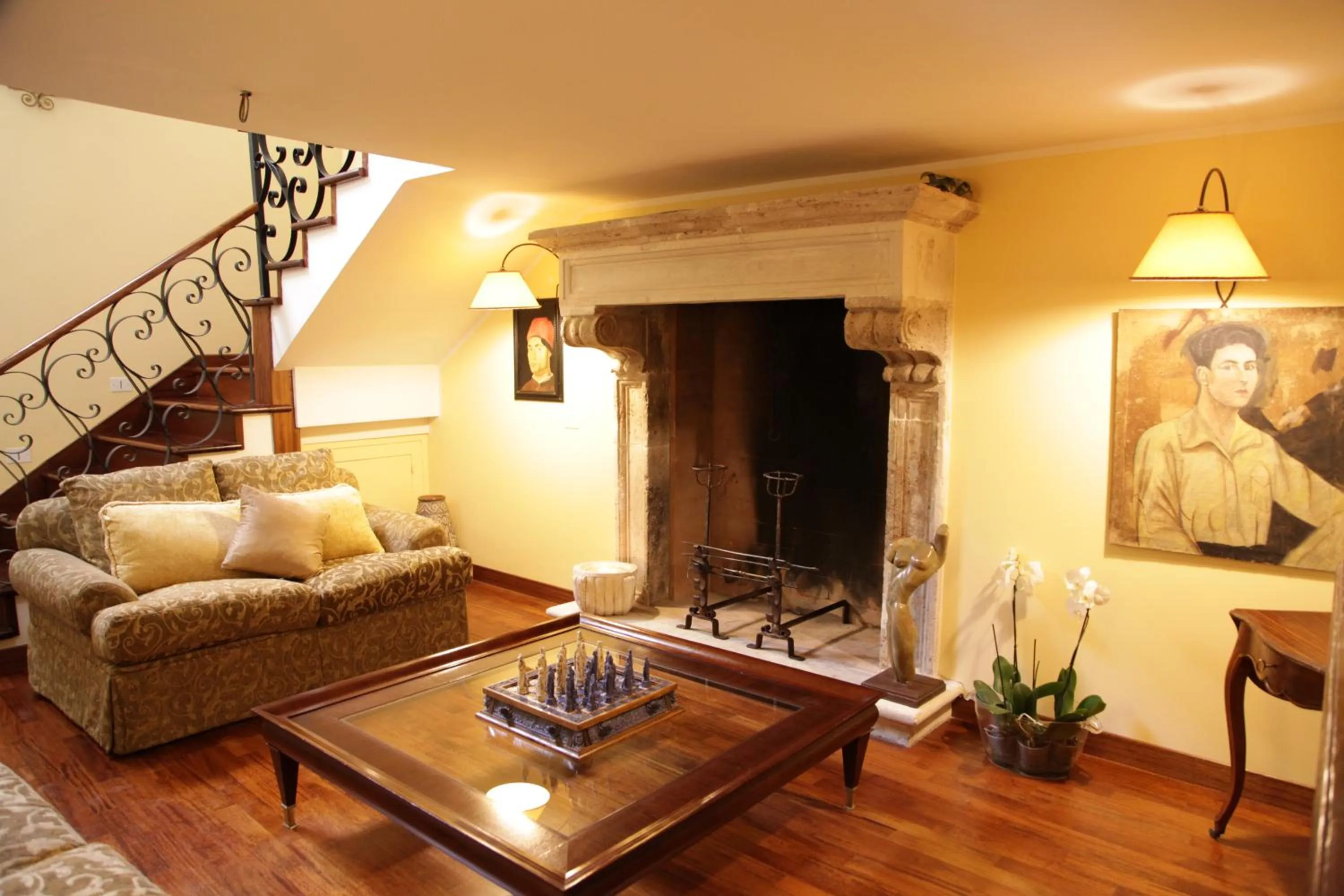 Communal lounge/ TV room in B&B Charme Celestino V°