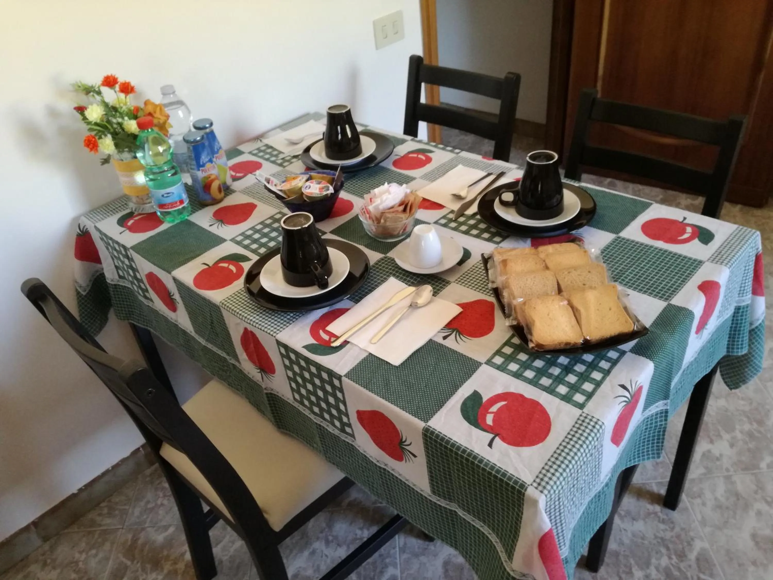 Restaurant/places to eat in B&B Casa degli Ulivi