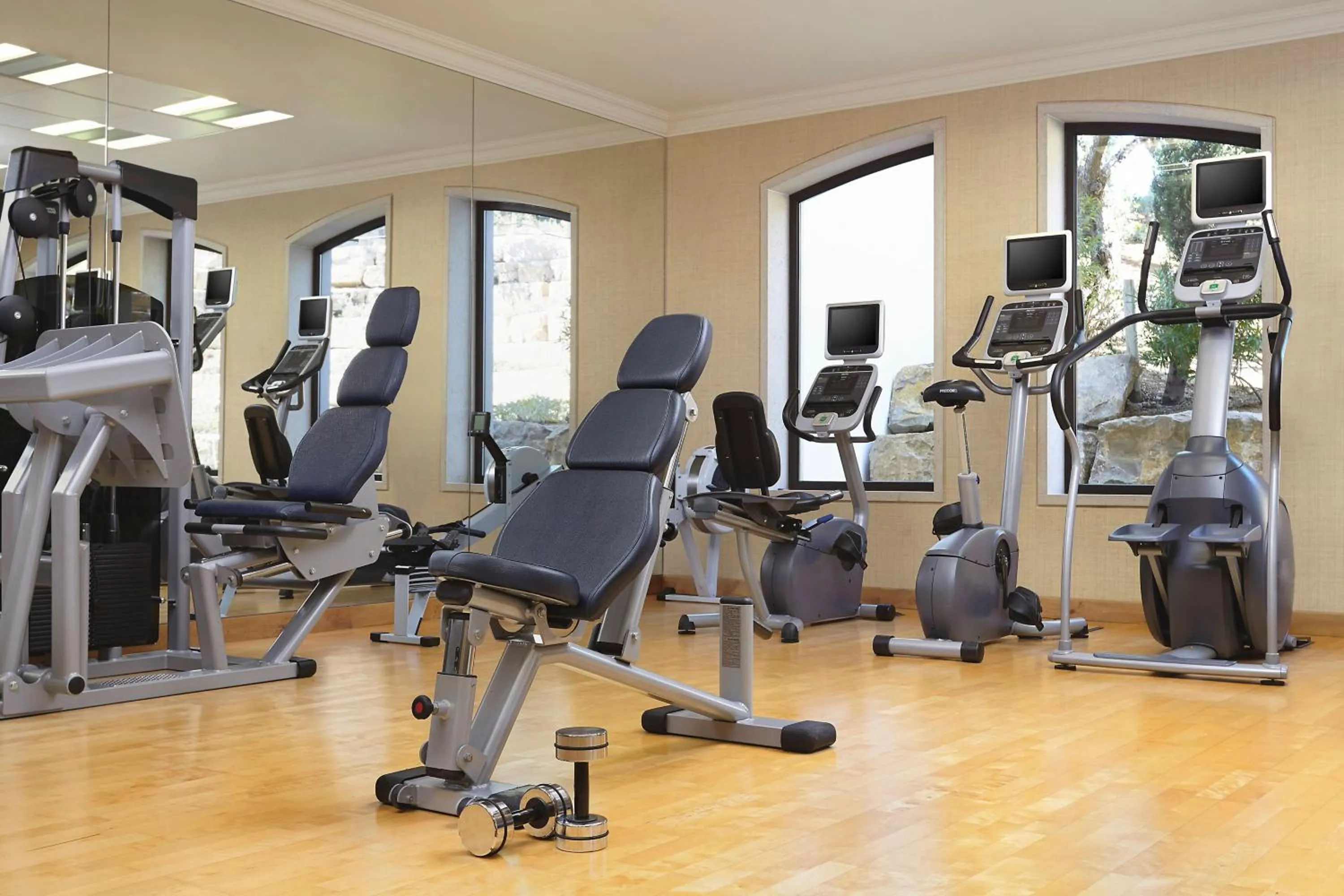 Fitness centre/facilities in Pine Cliffs Ocean Suites, a Luxury Collection Resort & Spa, Algarve