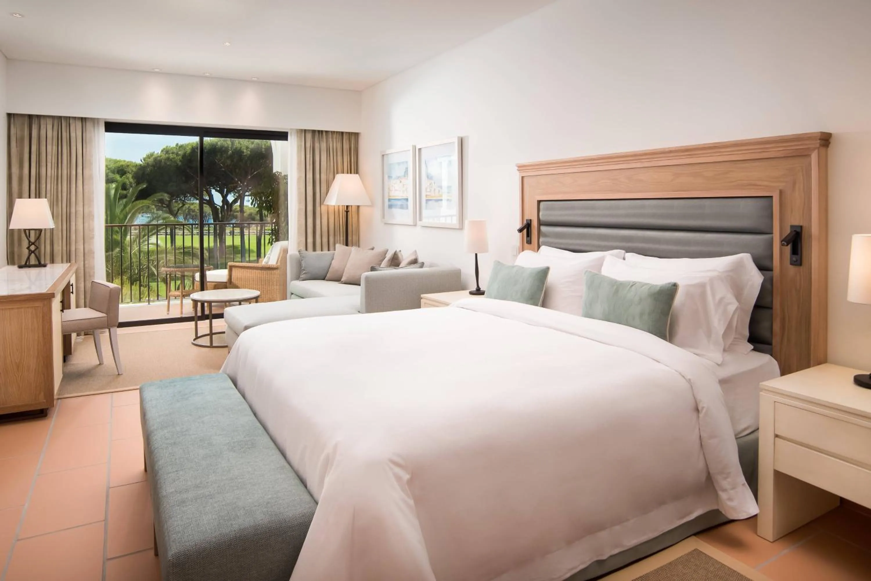Photo of the whole room, Bed in Pine Cliffs Ocean Suites, a Luxury Collection Resort & Spa, Algarve