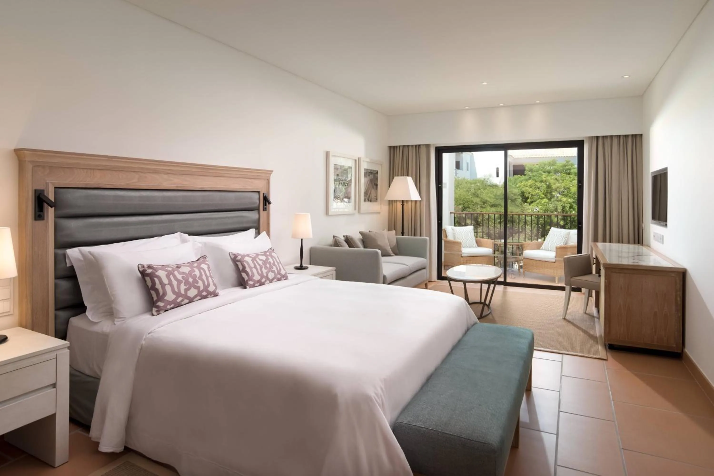 Photo of the whole room, Bed in Pine Cliffs Ocean Suites, a Luxury Collection Resort & Spa, Algarve
