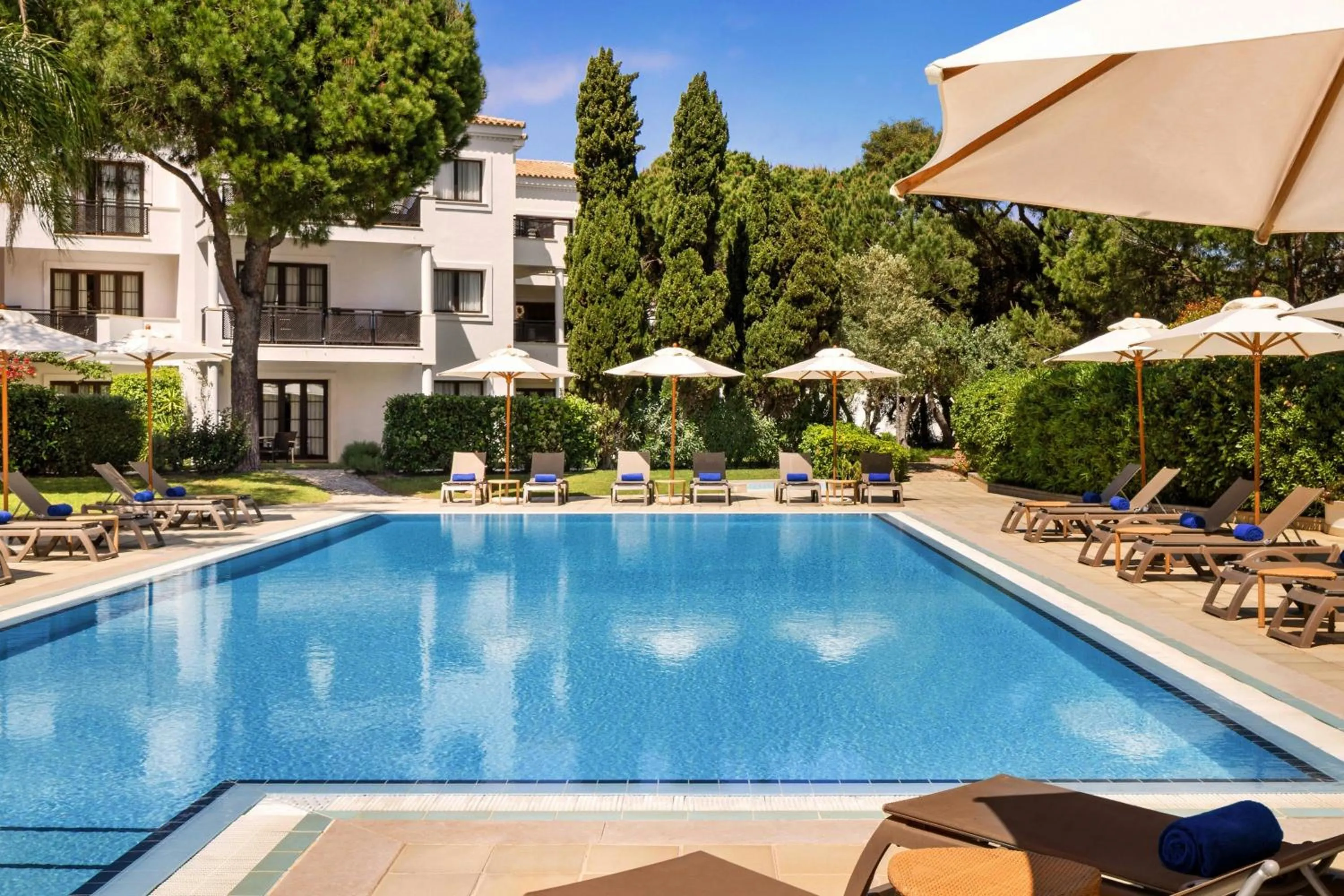 Swimming pool in Pine Cliffs Ocean Suites, a Luxury Collection Resort & Spa, Algarve