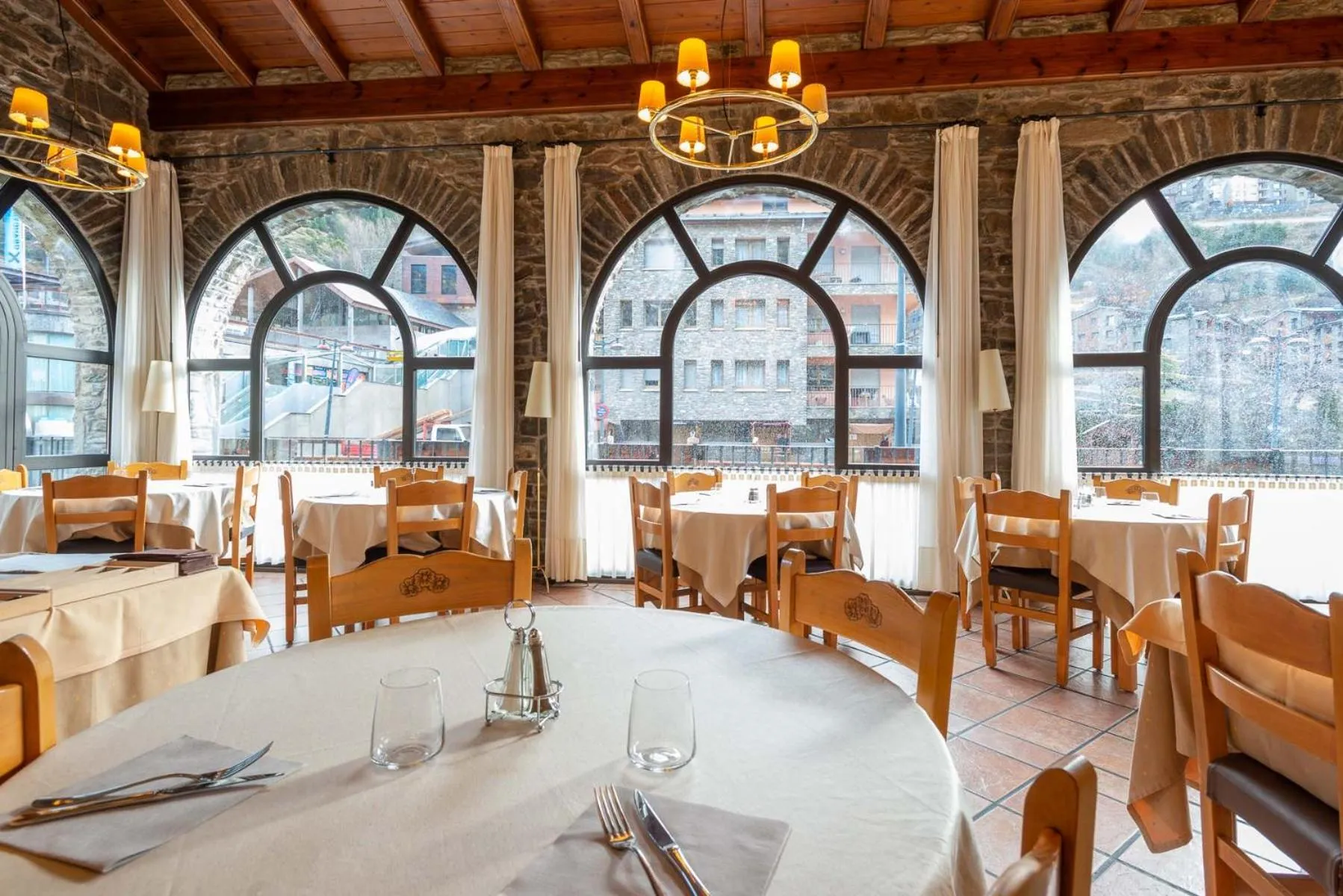 Restaurant/places to eat in Hotel Bonavida