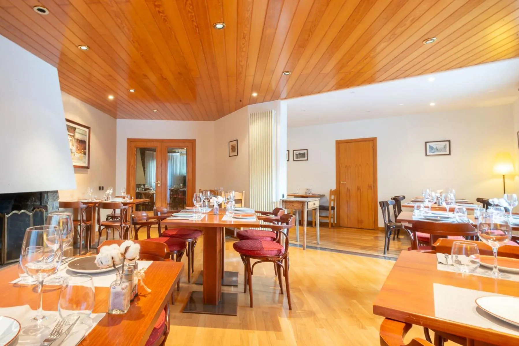 Restaurant/places to eat in Hotel Bonavida