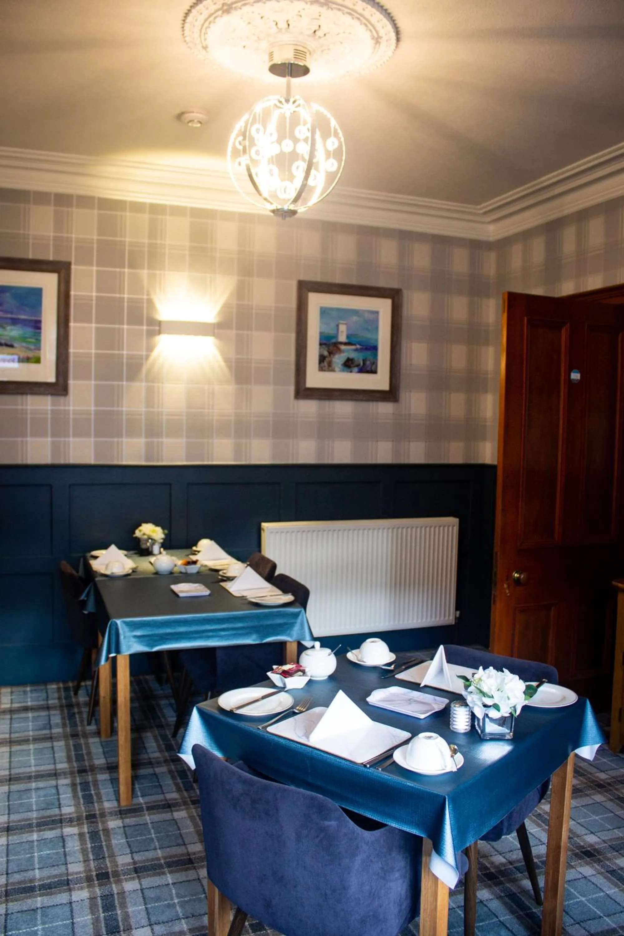 Restaurant/places to eat in Kintrae B&B