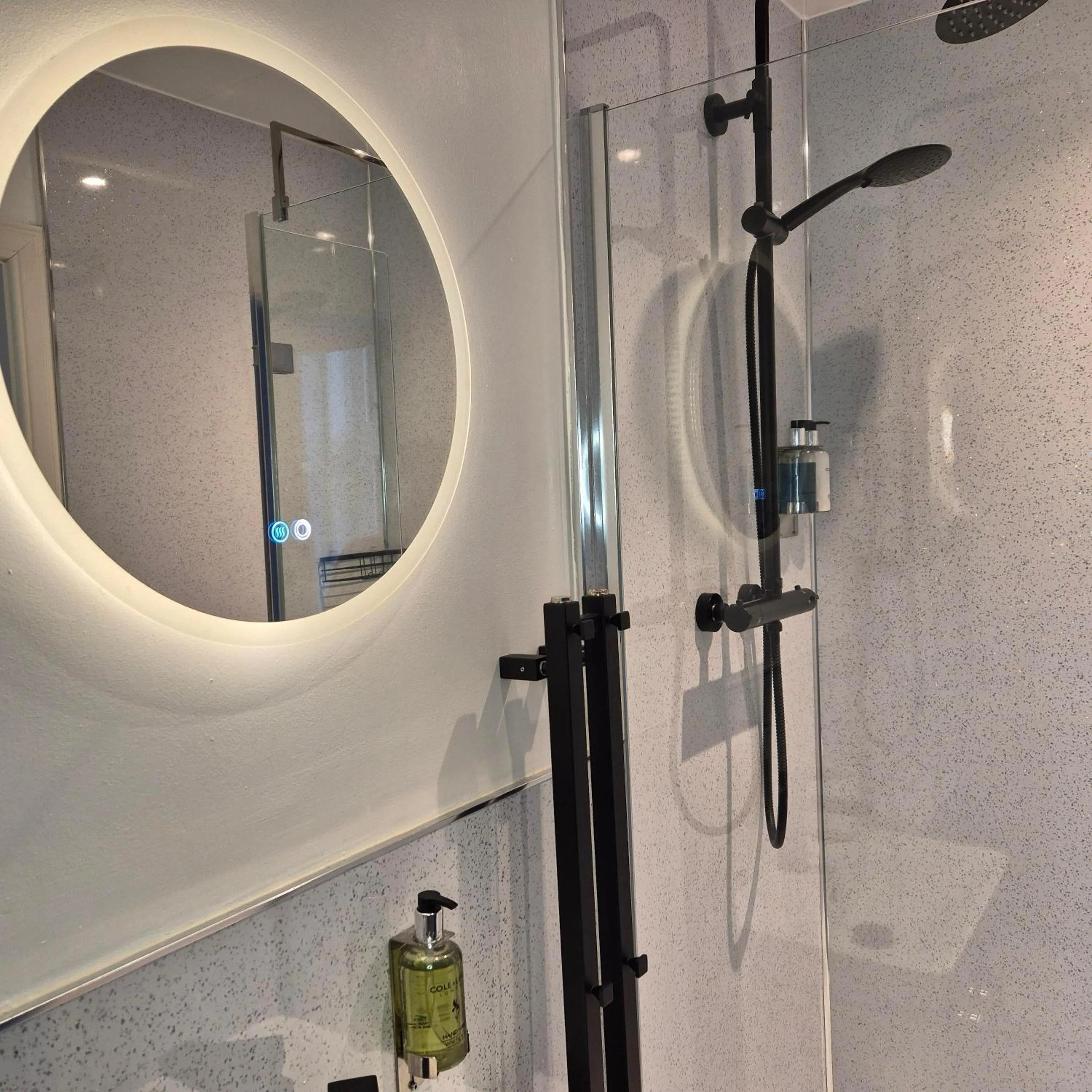 Bedroom in Kintrae B&B