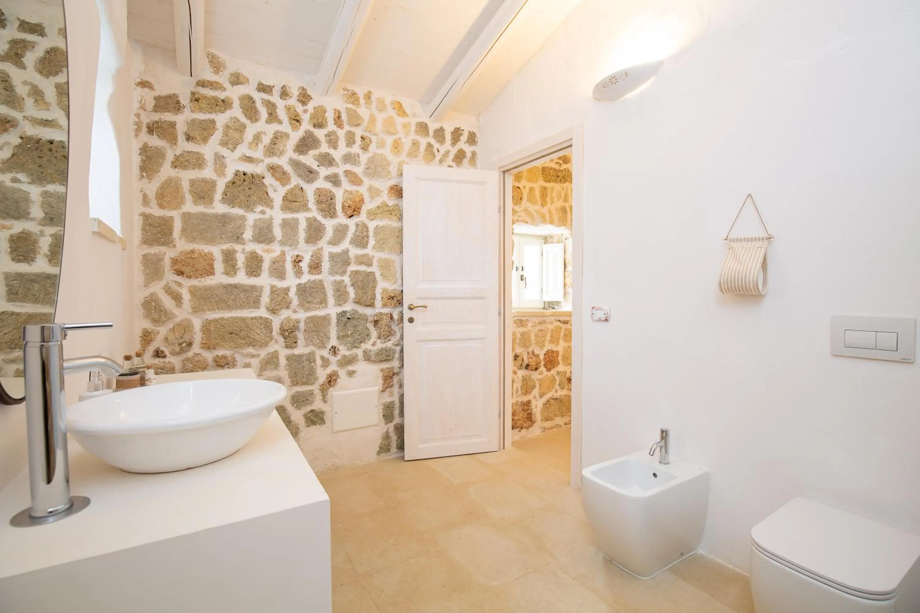 Bathroom in Masseria Violante Boutique Hotel