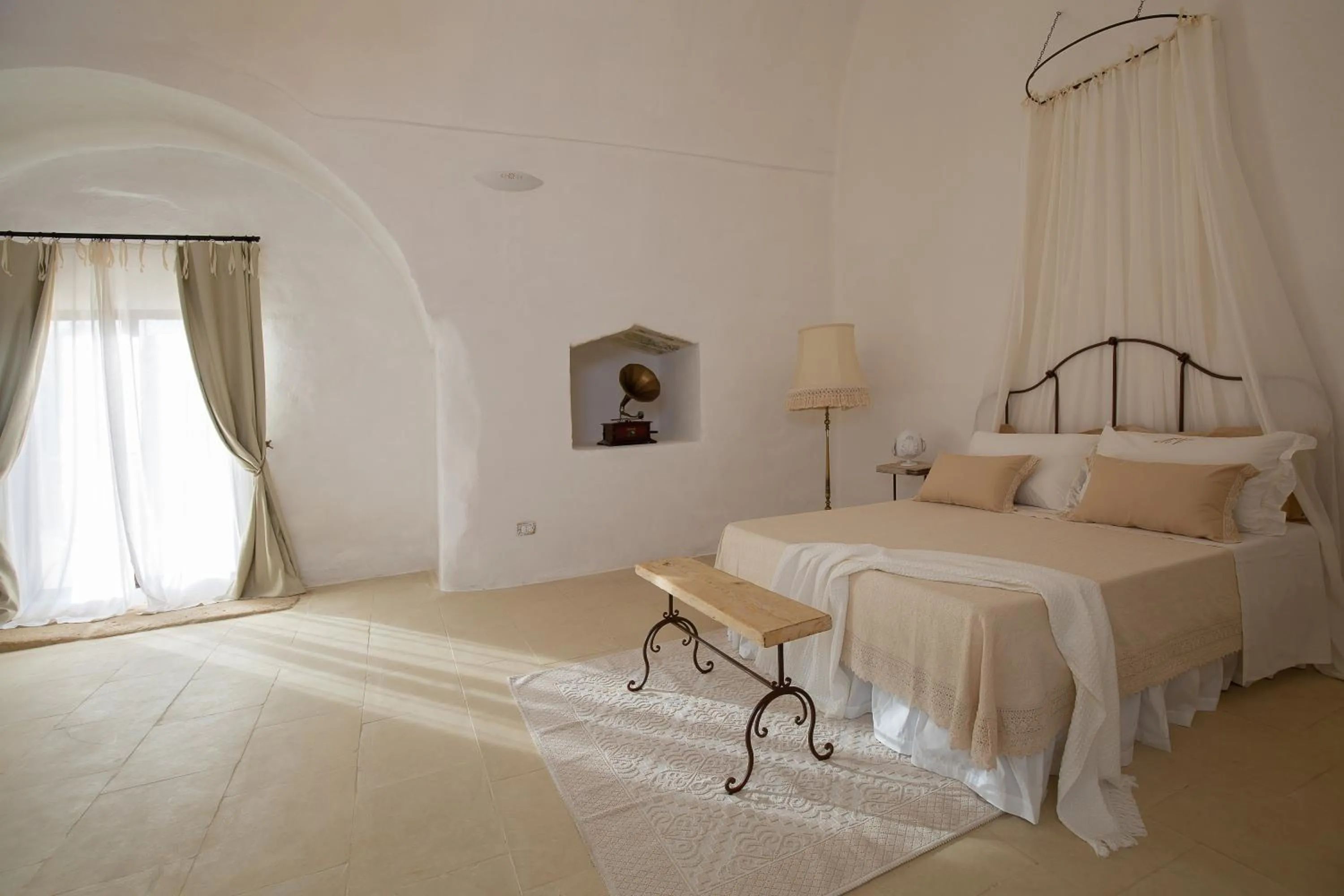 Photo of the whole room, Bed in Masseria Violante Boutique Hotel
