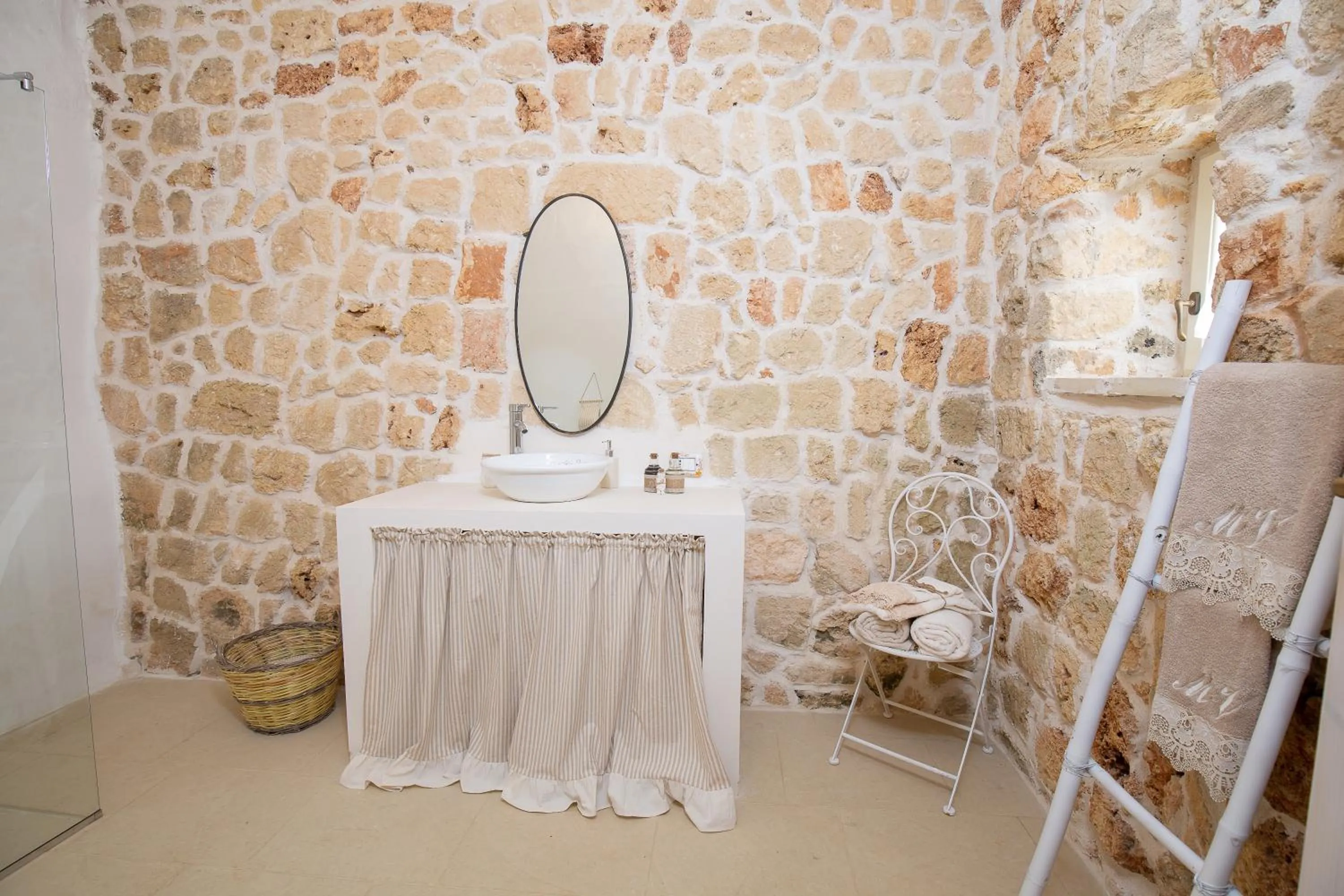 Bathroom in Masseria Violante Boutique Hotel