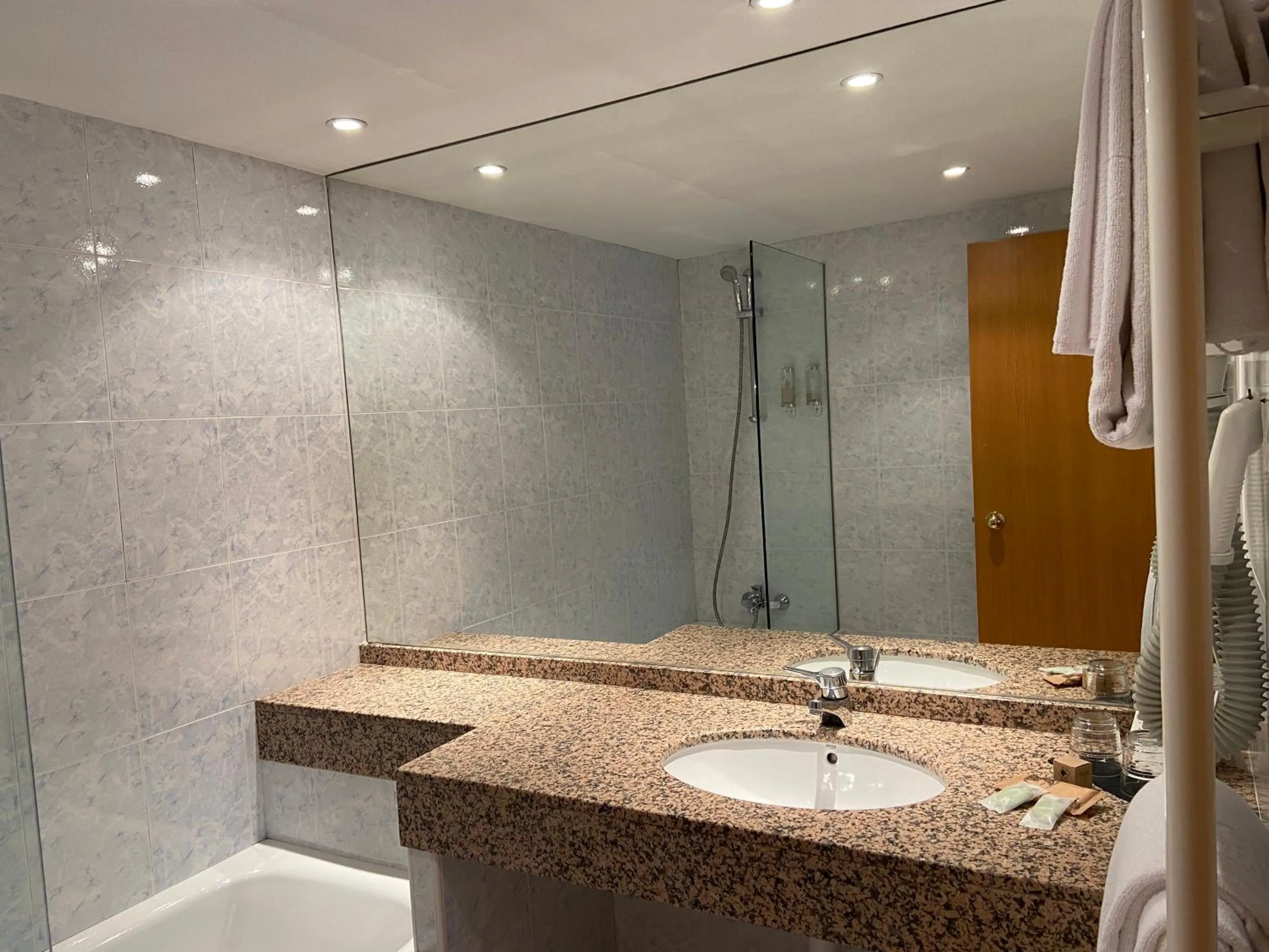 Bathroom in Hotel & SPA Llop Gris