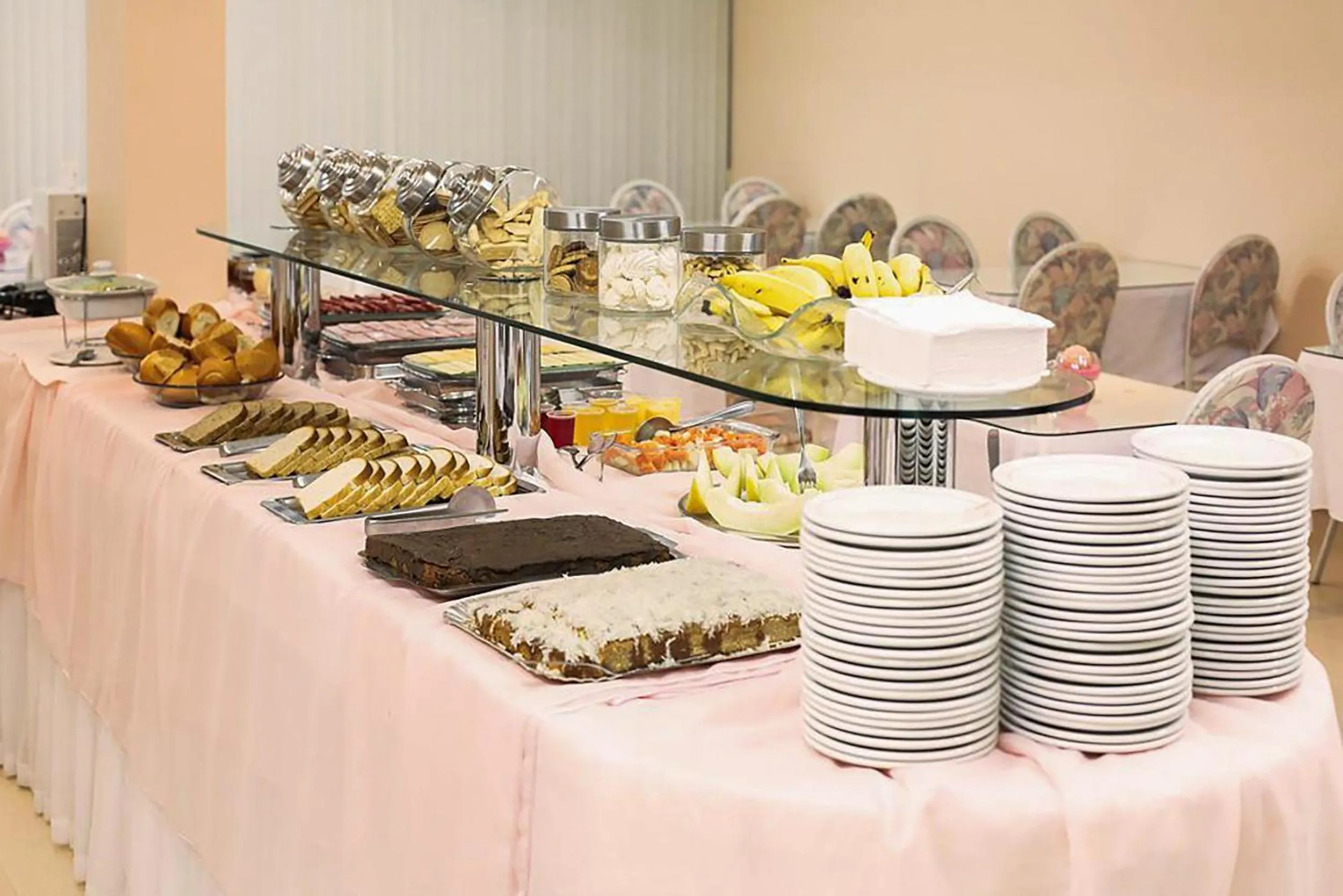 Breakfast in Tri Hotel Xanxerê