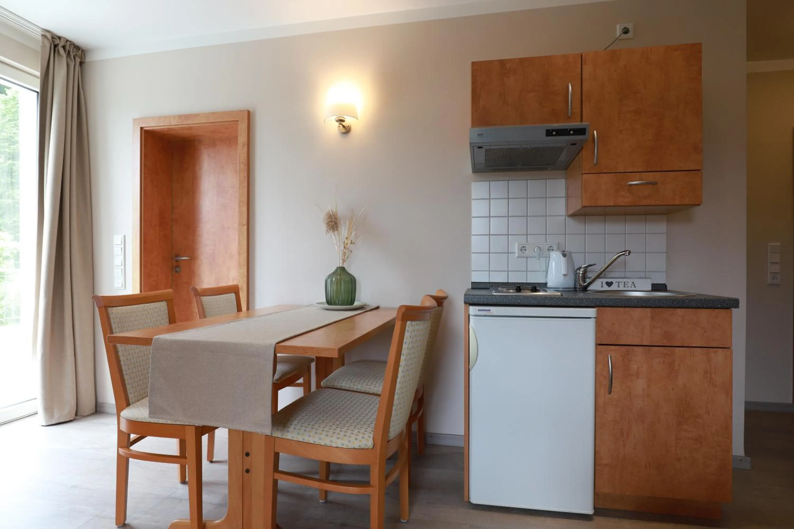 Kitchen or kitchenette in Hofgut Langenborn Wohnen auf Zeit möblierte Apartments Aschaffenburg Alzenau Frankfurt